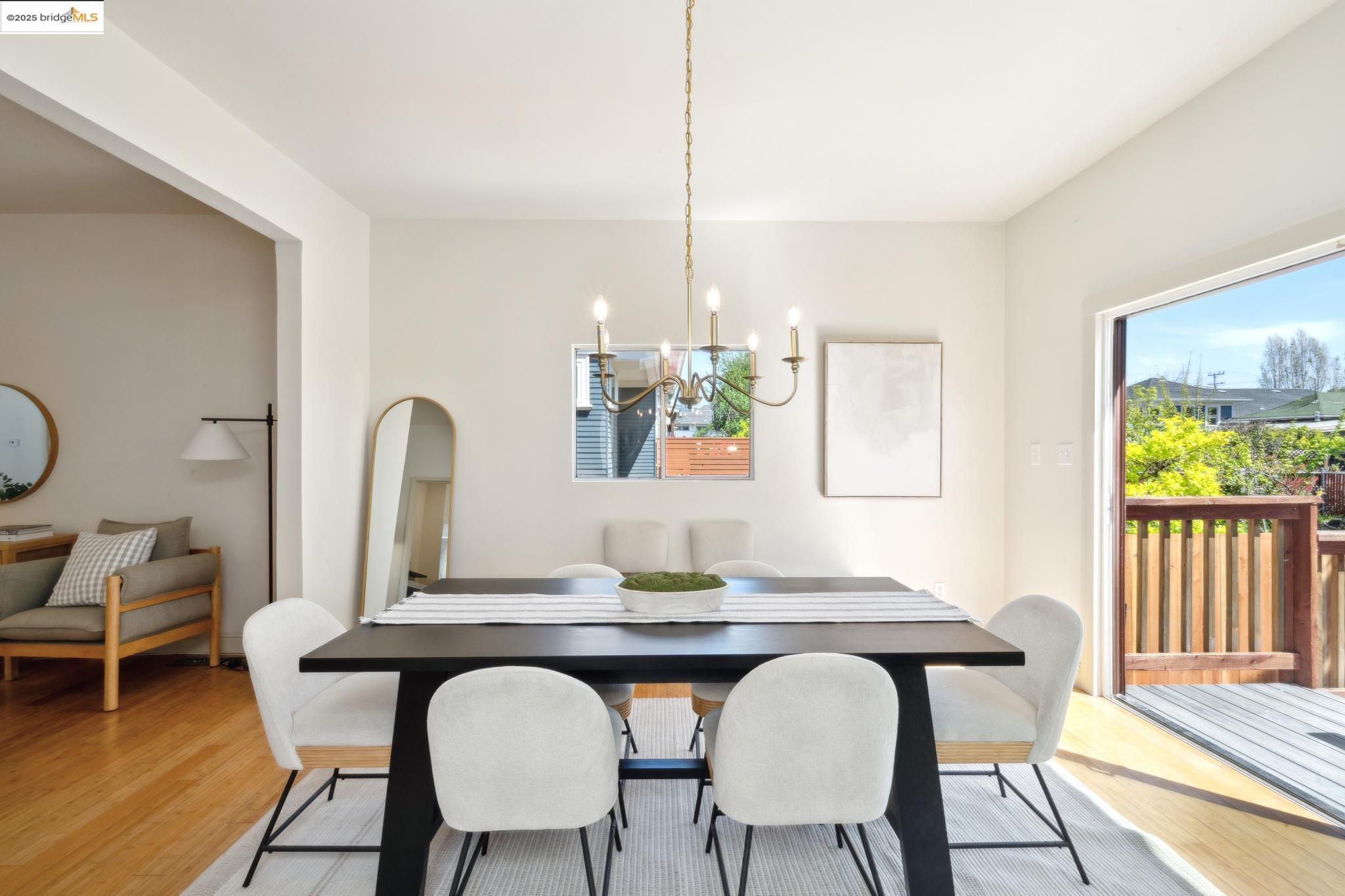 property-img