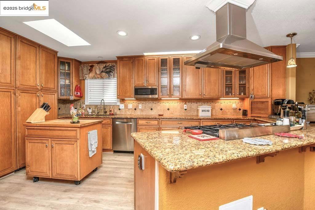 Detail Gallery Image 5 of 36 For 1244 Beach Ct, Discovery Bay,  CA 94505 - 4 Beds | 2 Baths