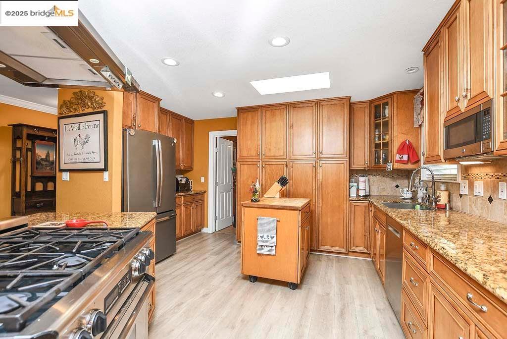 Detail Gallery Image 7 of 36 For 1244 Beach Ct, Discovery Bay,  CA 94505 - 4 Beds | 2 Baths