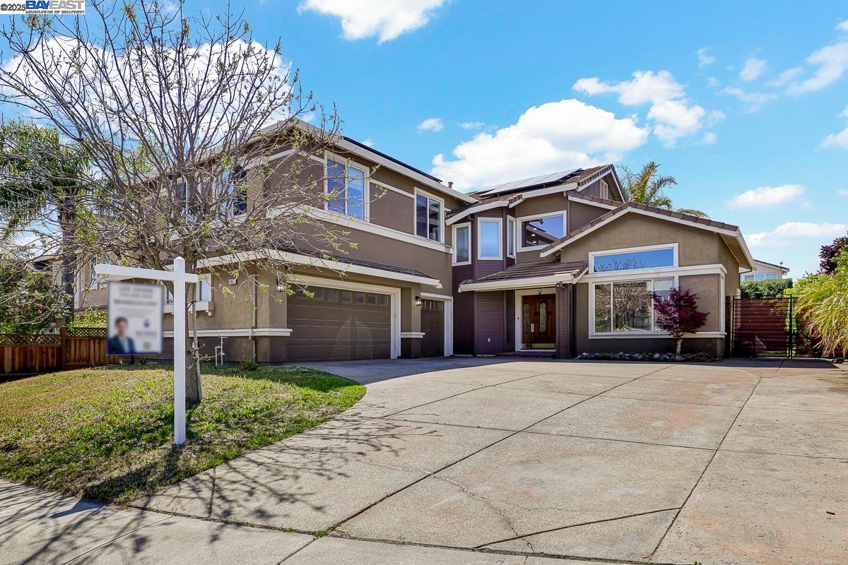 Detail Gallery Image 2 of 60 For 5457 Field Brook Ct, Antioch,  CA 94531 - 5 Beds | 3 Baths