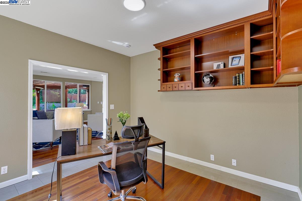 Detail Gallery Image 29 of 60 For 5457 Field Brook Ct, Antioch,  CA 94531 - 5 Beds | 3 Baths