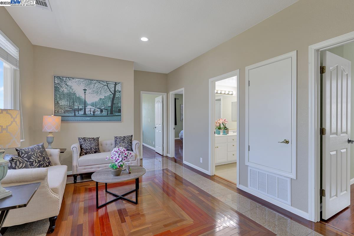 Detail Gallery Image 44 of 60 For 5457 Field Brook Ct, Antioch,  CA 94531 - 5 Beds | 3 Baths