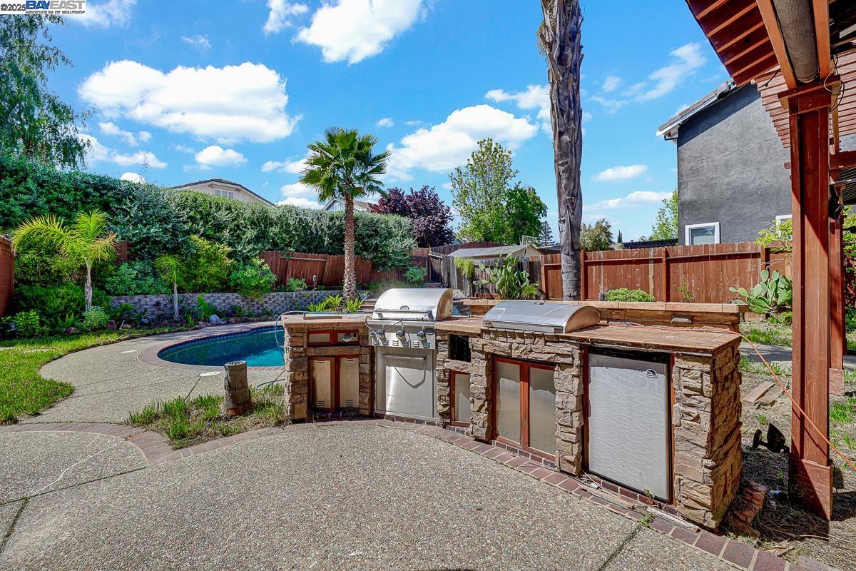 Detail Gallery Image 52 of 60 For 5457 Field Brook Ct, Antioch,  CA 94531 - 5 Beds | 3 Baths