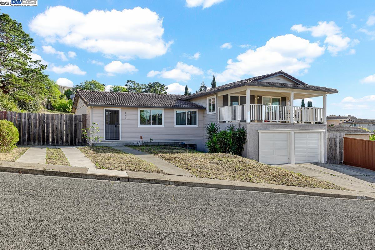 Detail Gallery Image 2 of 55 For 149 Westminster Way, Vallejo,  CA 94591 - 4 Beds | 3 Baths