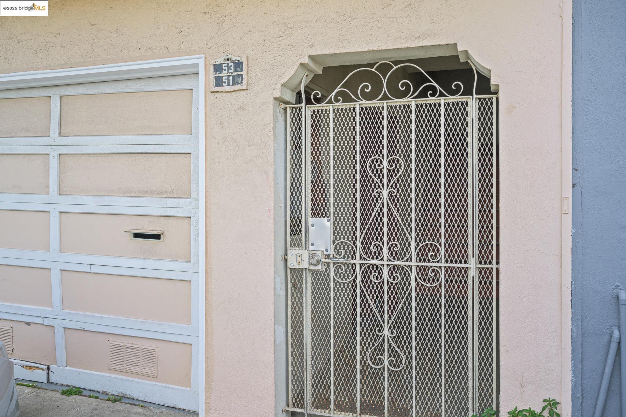 Detail Gallery Image 2 of 42 For 51-53 Castillo St, San Francisco,  CA 94134 - – Beds | – Baths