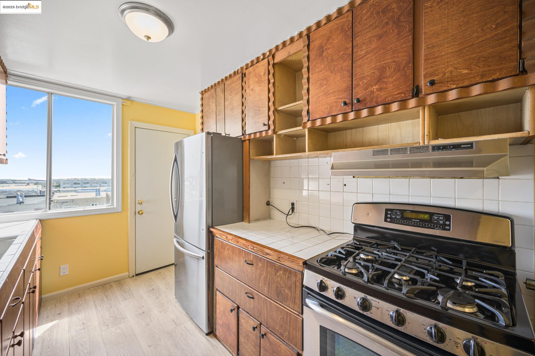 Detail Gallery Image 24 of 42 For 51-53 Castillo St, San Francisco,  CA 94134 - – Beds | – Baths