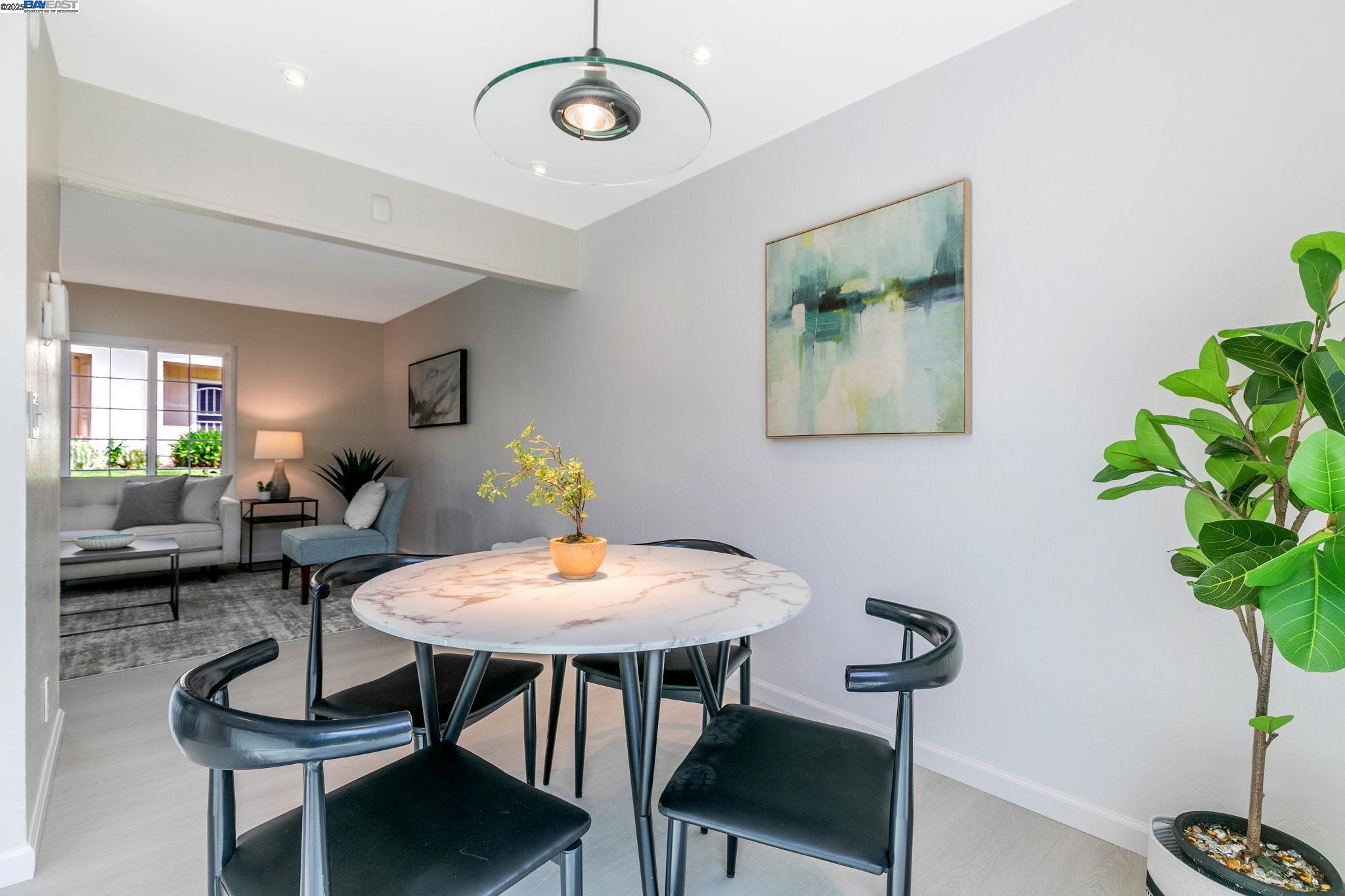Detail Gallery Image 14 of 32 For 1784 Newpence Ct, San Jose,  CA 95132 - 3 Beds | 1/1 Baths