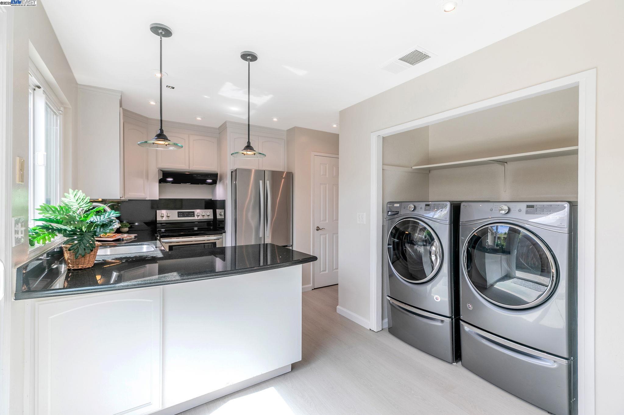 Detail Gallery Image 8 of 32 For 1784 Newpence Ct, San Jose,  CA 95132 - 3 Beds | 1/1 Baths