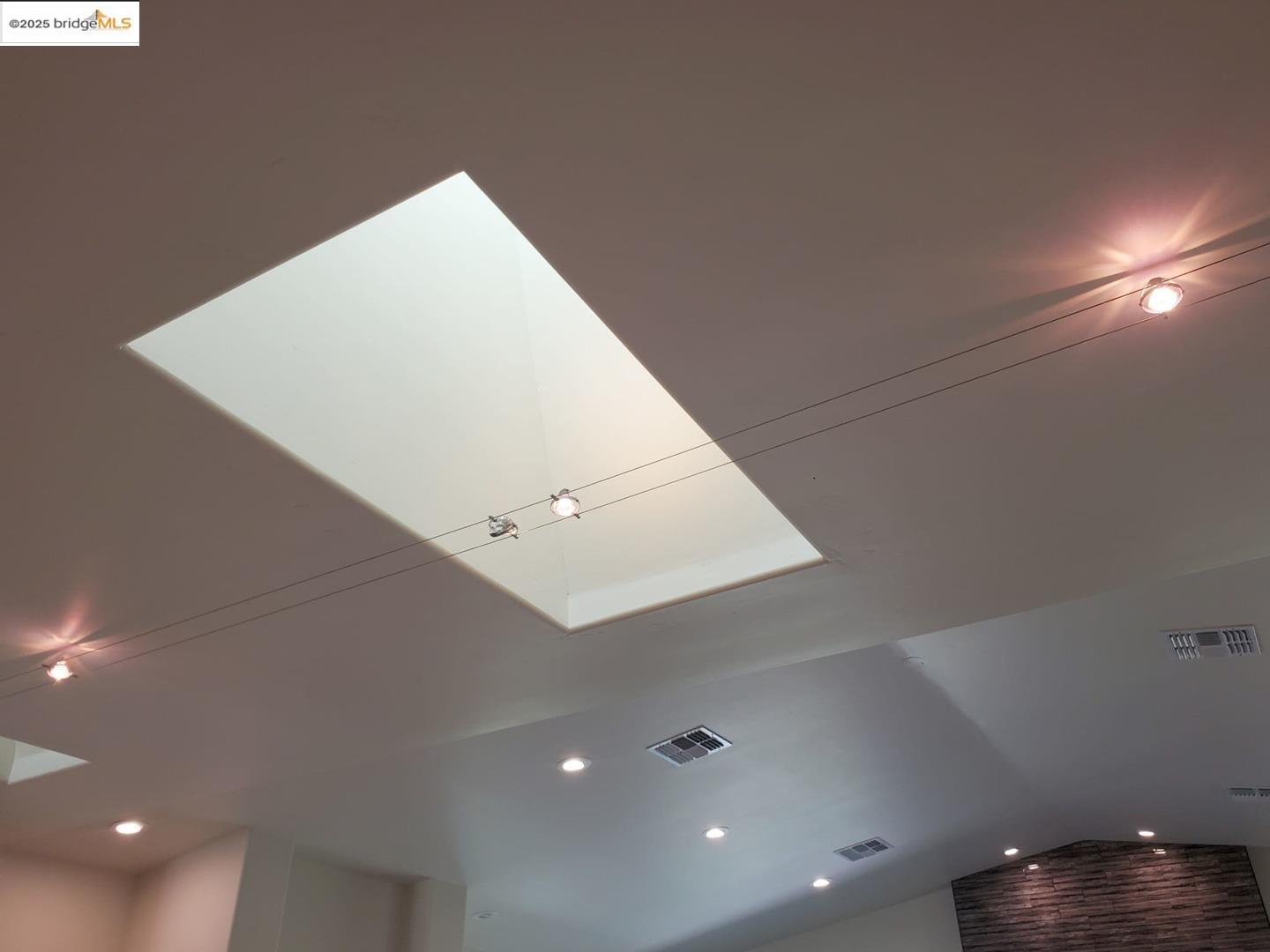 Detail Gallery Image 18 of 57 For 1816 Stone House Ln, Lincoln,  CA 95648 - 3 Beds | 2 Baths