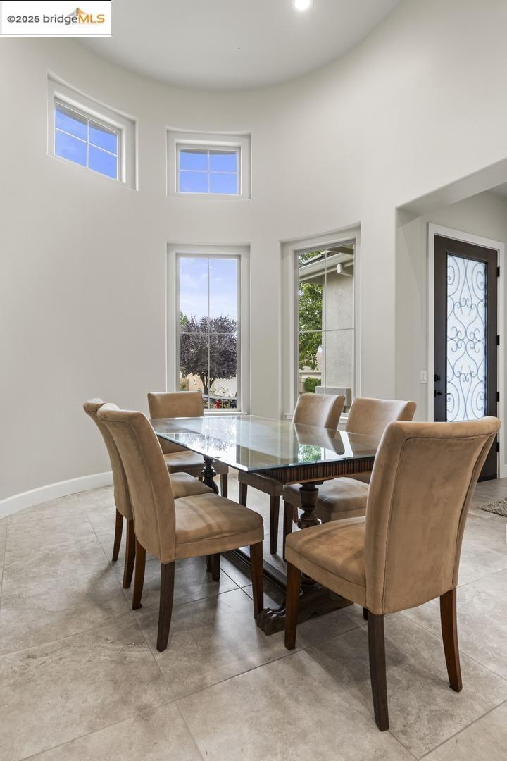 Detail Gallery Image 28 of 57 For 1816 Stone House Ln, Lincoln,  CA 95648 - 3 Beds | 2 Baths