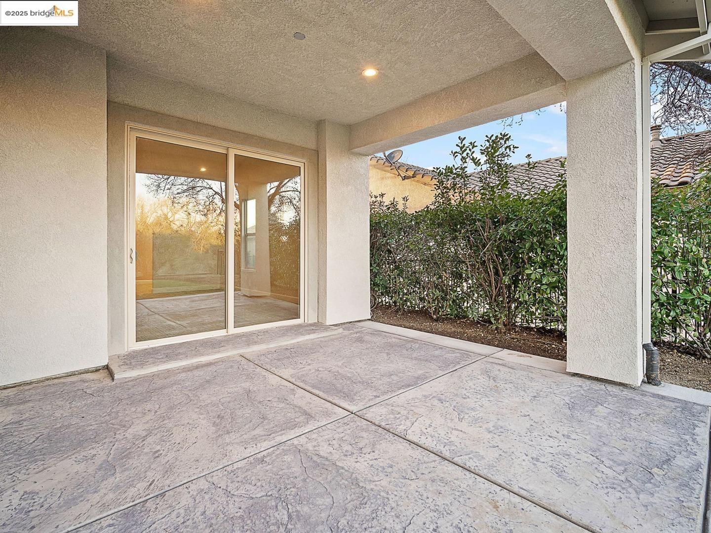 Detail Gallery Image 32 of 57 For 1816 Stone House Ln, Lincoln,  CA 95648 - 3 Beds | 2 Baths