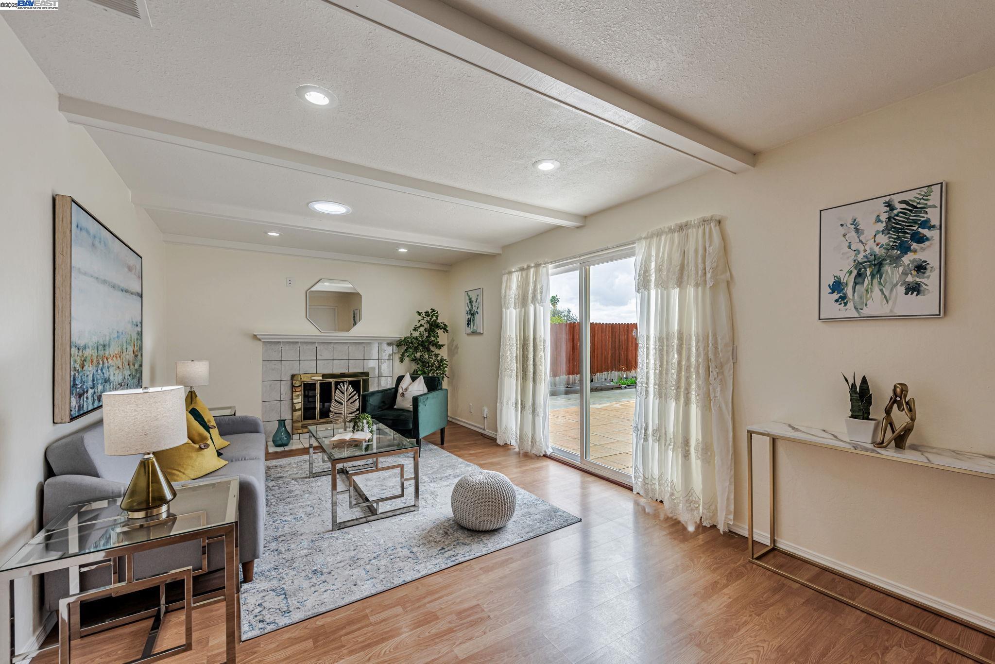 Detail Gallery Image 11 of 23 For 7765 Yew Ct, Newark,  CA 94560 - 4 Beds | 2 Baths
