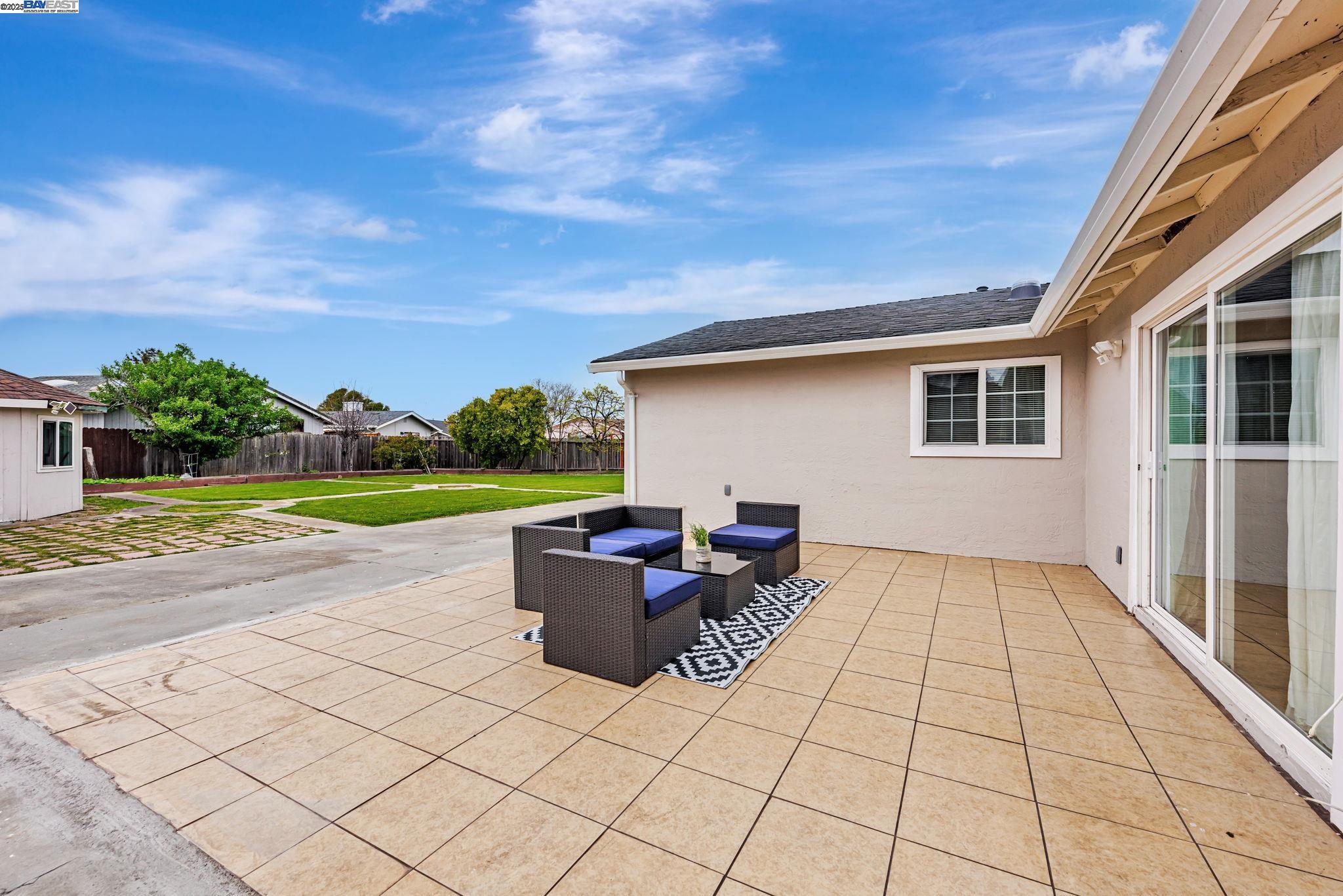 Detail Gallery Image 20 of 23 For 7765 Yew Ct, Newark,  CA 94560 - 4 Beds | 2 Baths
