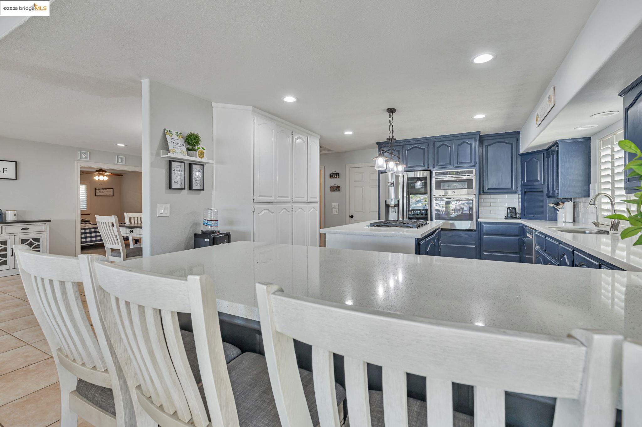 Detail Gallery Image 13 of 41 For 4621 Clipper Dr, Discovery Bay,  CA 94505 - 4 Beds | 2/1 Baths