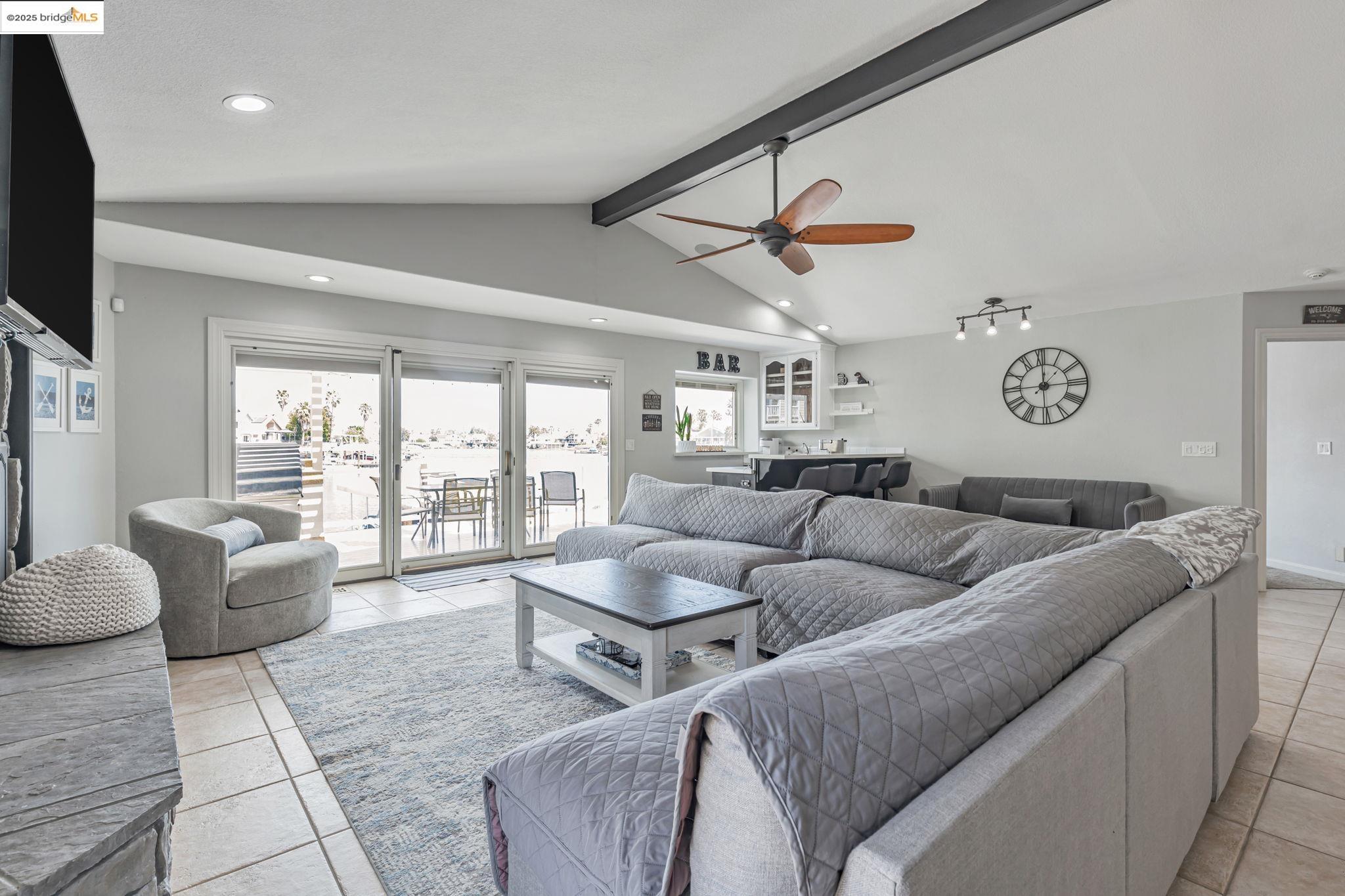 Detail Gallery Image 6 of 41 For 4621 Clipper Dr, Discovery Bay,  CA 94505 - 4 Beds | 2/1 Baths