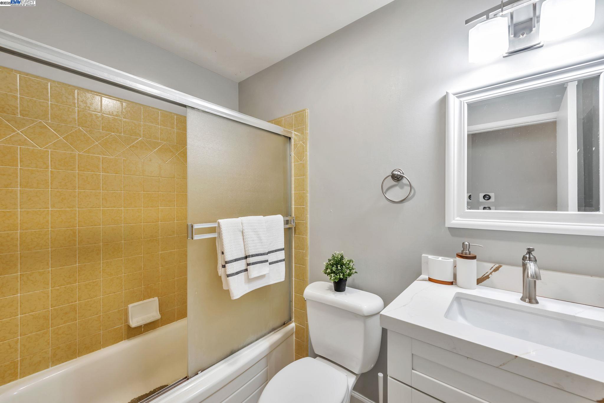 Detail Gallery Image 43 of 56 For 43163 Isle Royal Street, Fremont,  CA 94538 - 4 Beds | 2/1 Baths