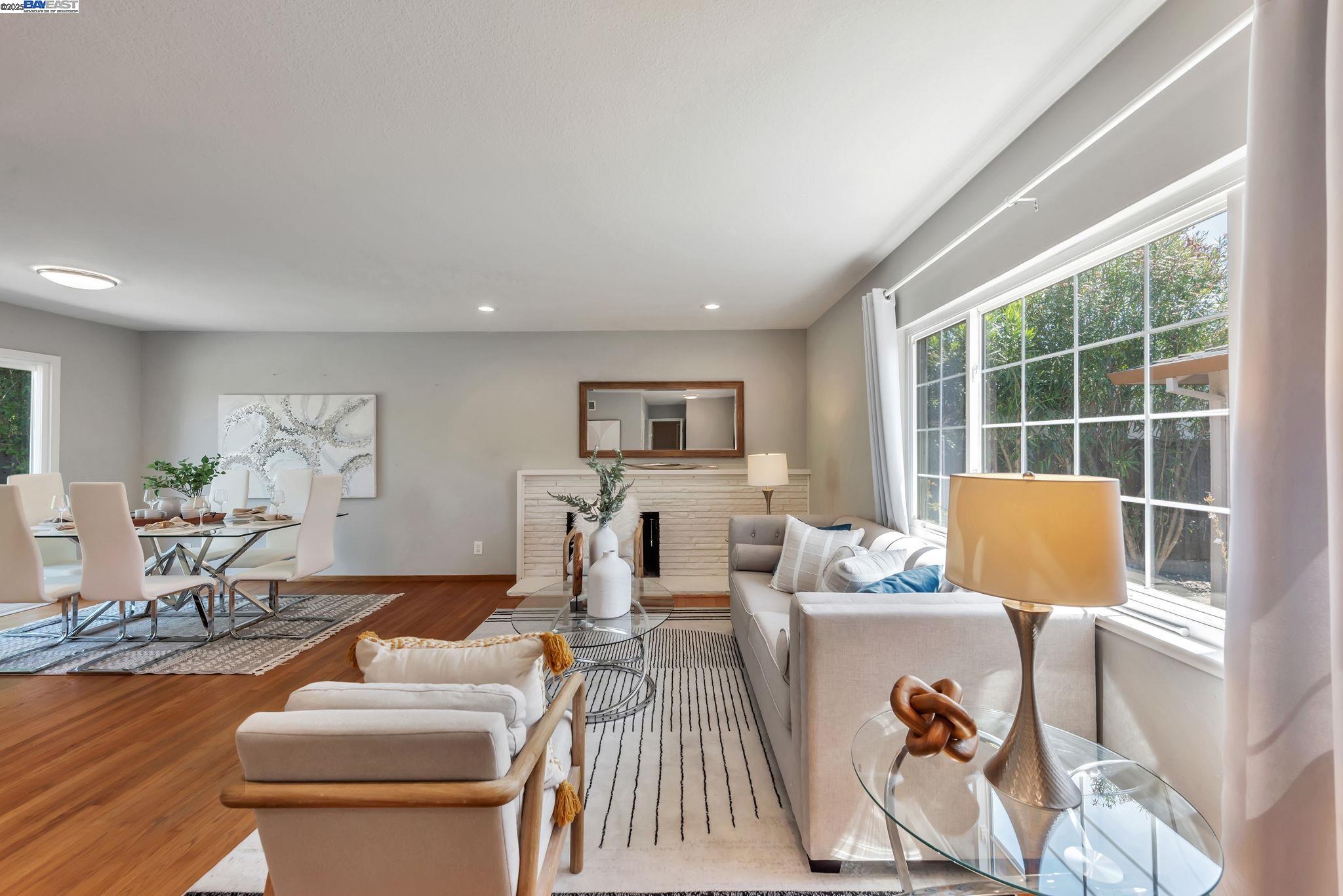 Detail Gallery Image 8 of 56 For 43163 Isle Royal Street, Fremont,  CA 94538 - 4 Beds | 2/1 Baths