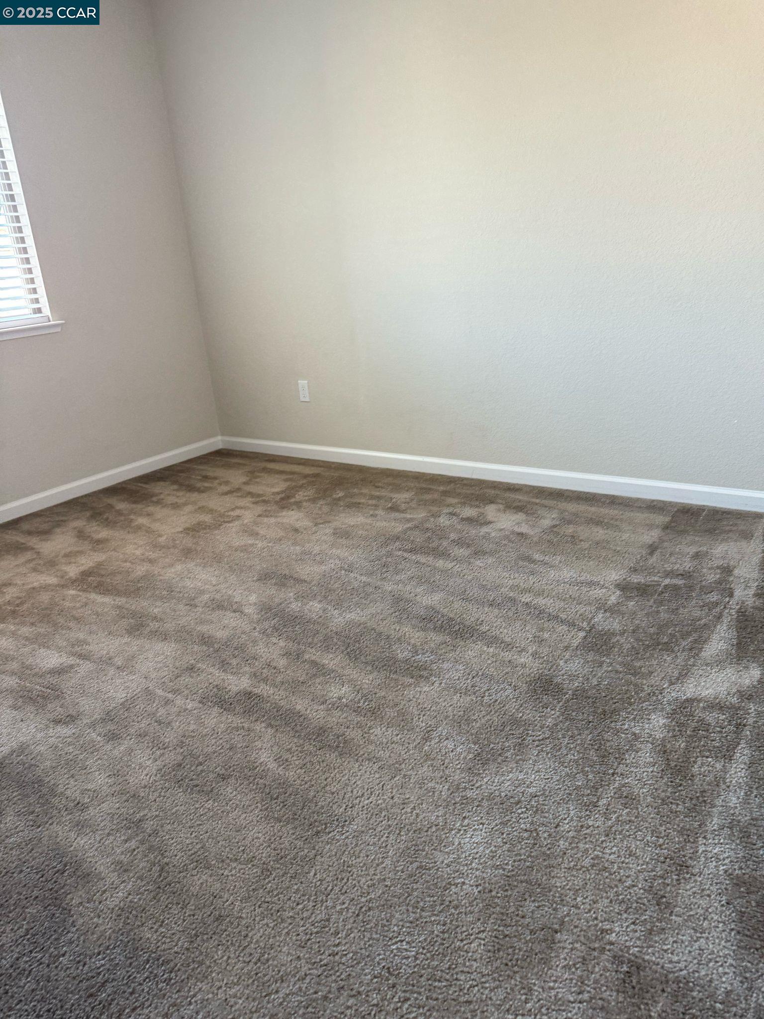 Detail Gallery Image 13 of 19 For 2413 Chandon Circle, Modesto,  CA 95355-8530 - 3 Beds | 3 Baths