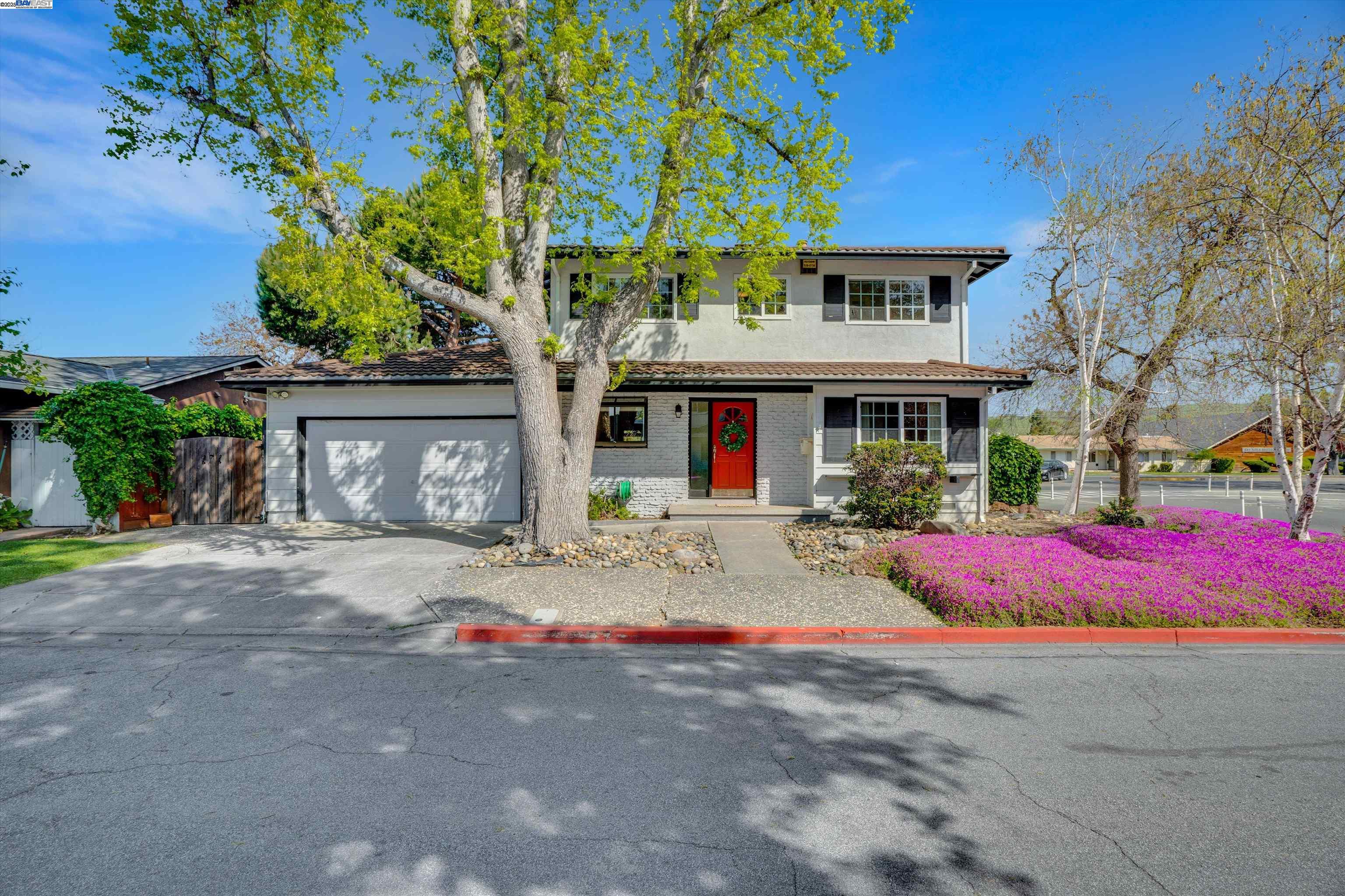 Detail Gallery Image 1 of 1 For 3101 Dunsanay Court, Fremont,  CA 94536 - 4 Beds | 3 Baths