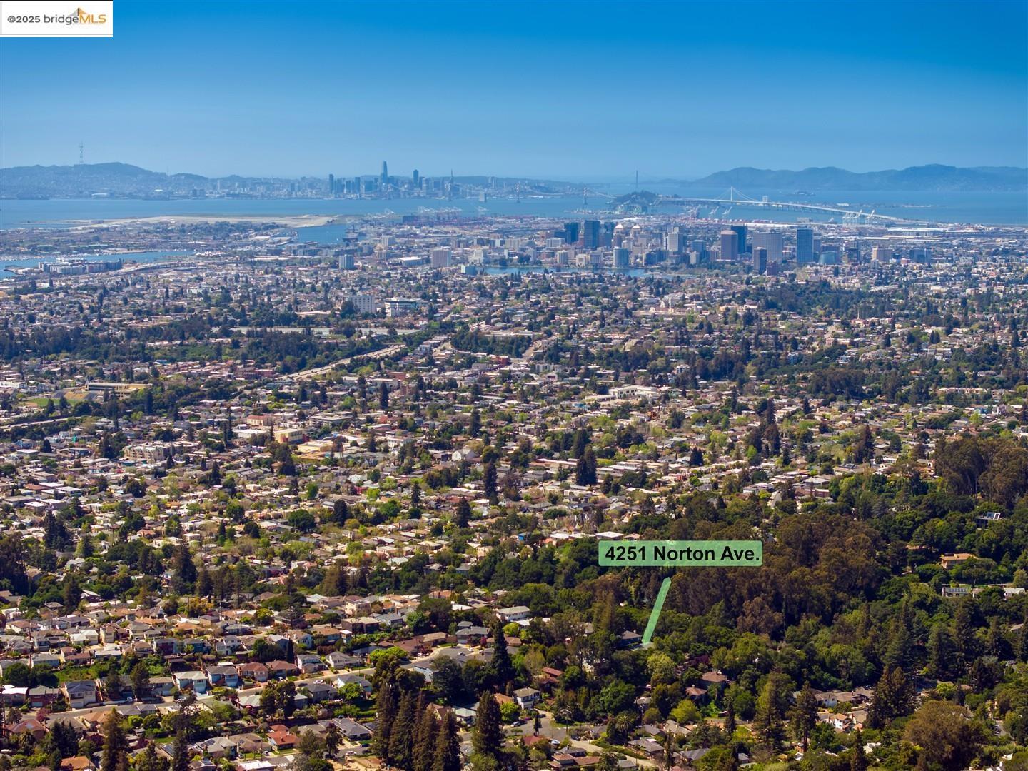 Detail Gallery Image 5 of 58 For 4251 Norton, Oakland,  CA 94602 - 3 Beds | 2 Baths