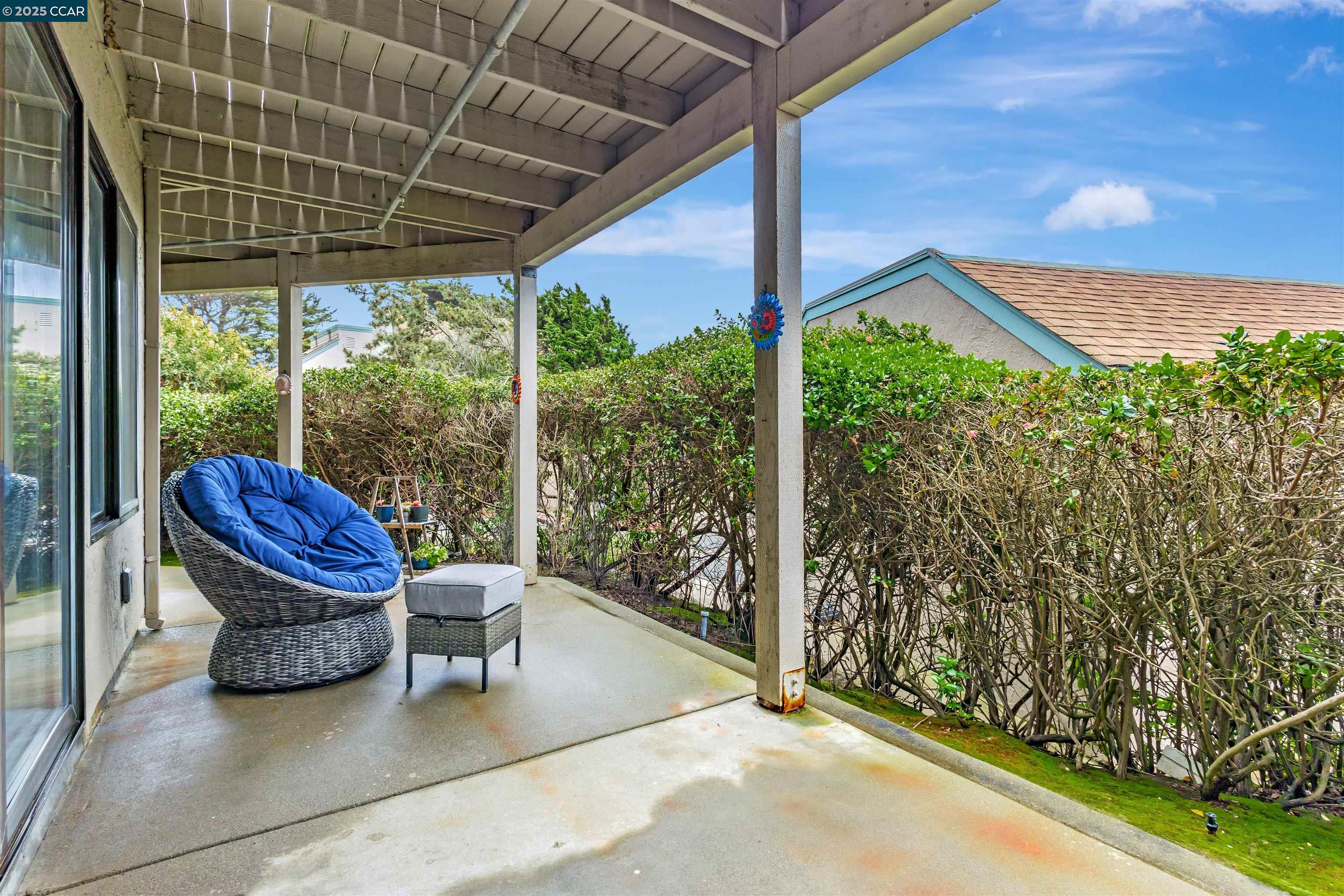 Detail Gallery Image 33 of 39 For 200 Palmetto Avenue, Pacifica,  CA 94404 - 2 Beds | 2 Baths