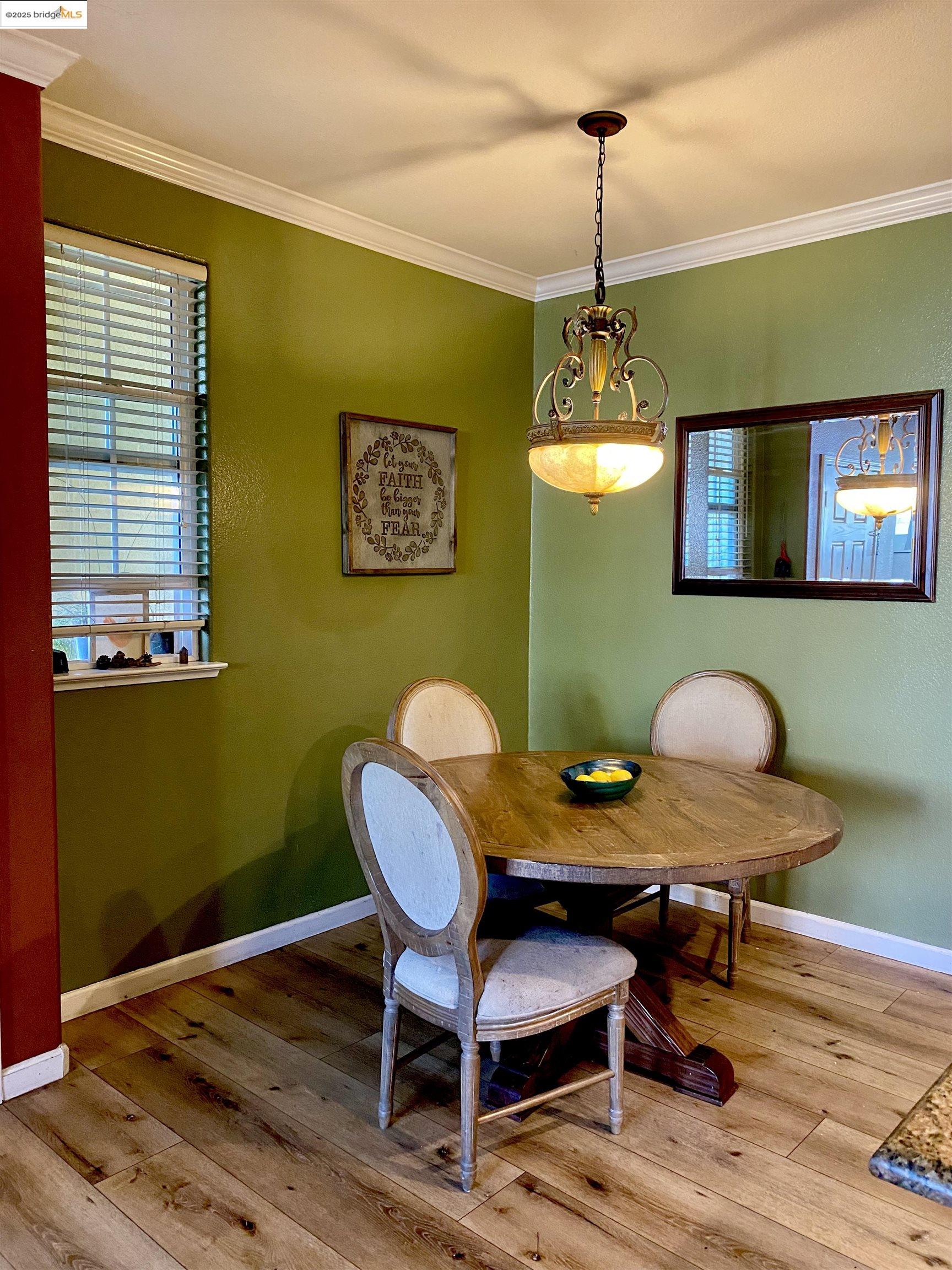 Detail Gallery Image 4 of 34 For 1360 Shady Lane #1012,  Turlock,  CA 95382 - 2 Beds | 2 Baths