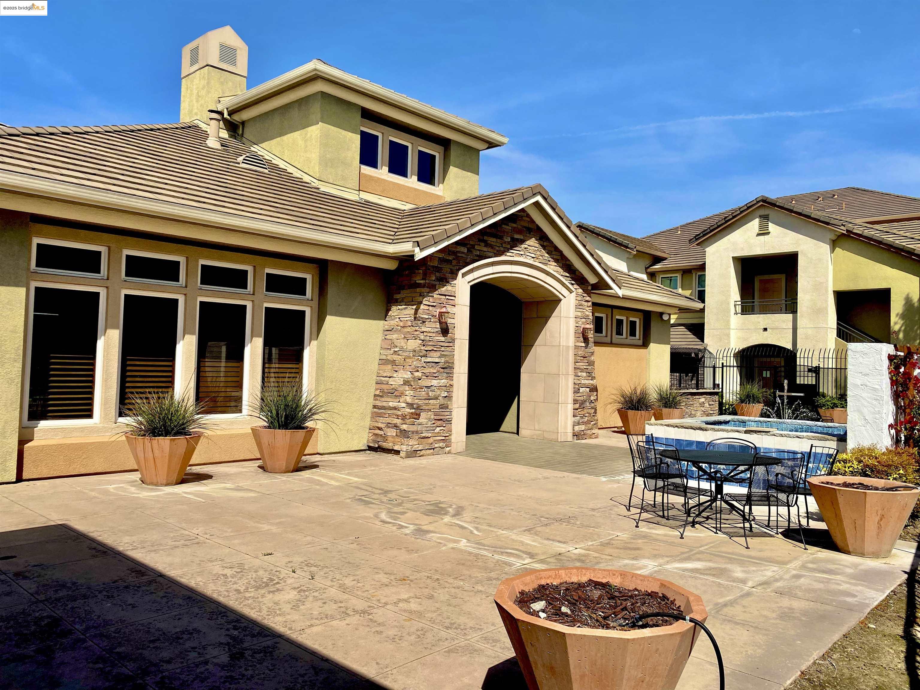 Detail Gallery Image 31 of 34 For 1360 Shady Lane #1012,  Turlock,  CA 95382 - 2 Beds | 2 Baths