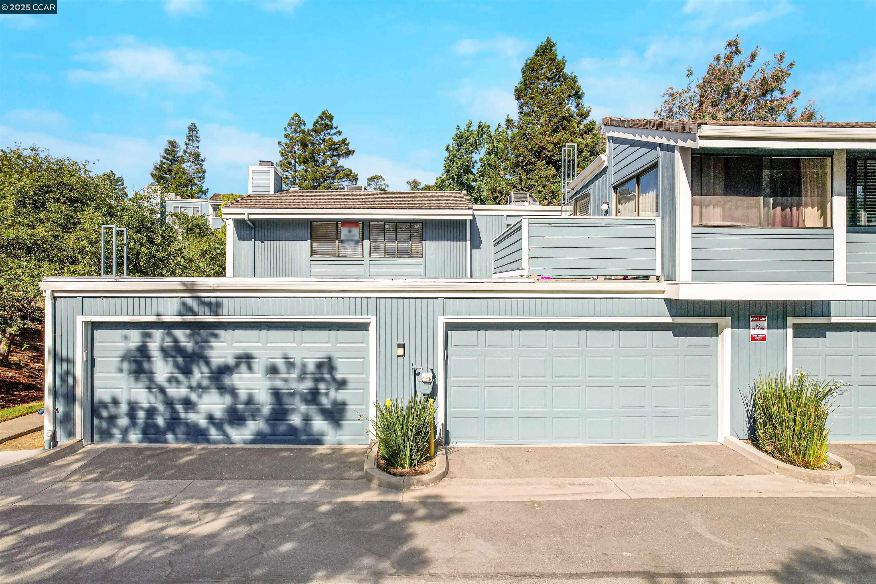 More Details about MLS # 41092993 : 504 ATHENA # 6