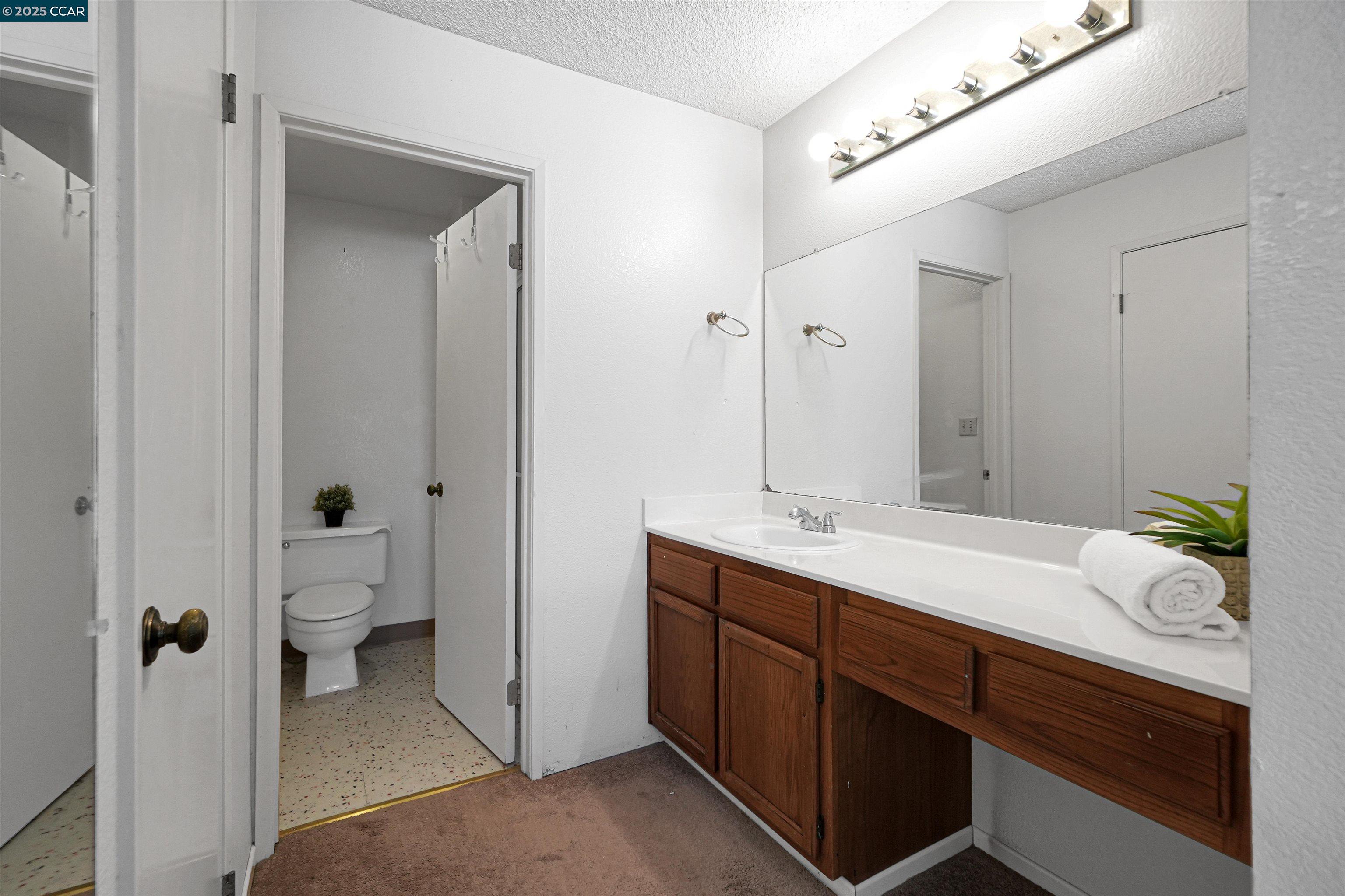 Detail Gallery Image 29 of 45 For 504 Athena #6,  Hercules,  CA 94547 - 3 Beds | 2/1 Baths