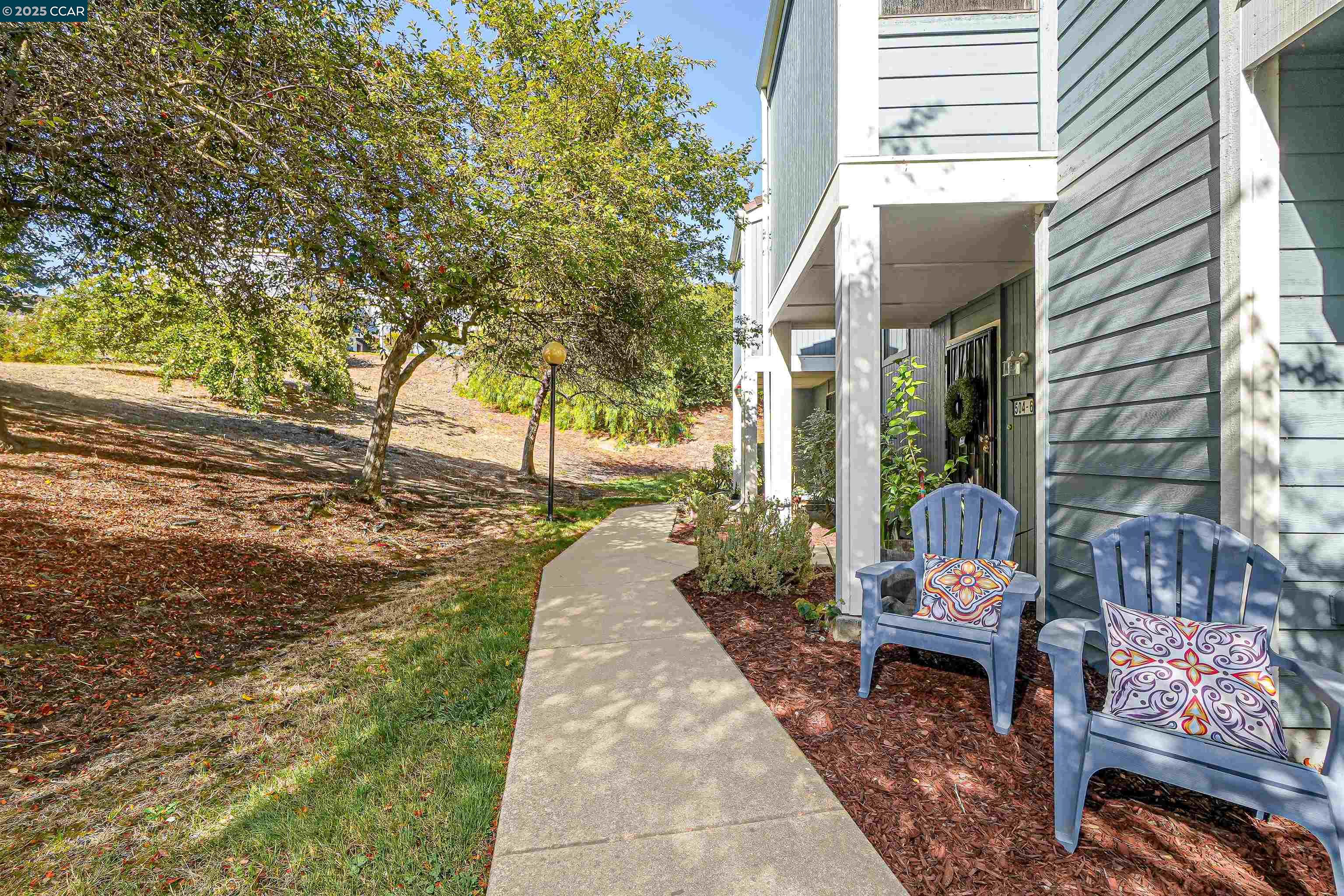 Detail Gallery Image 39 of 45 For 504 Athena #6,  Hercules,  CA 94547 - 3 Beds | 2/1 Baths