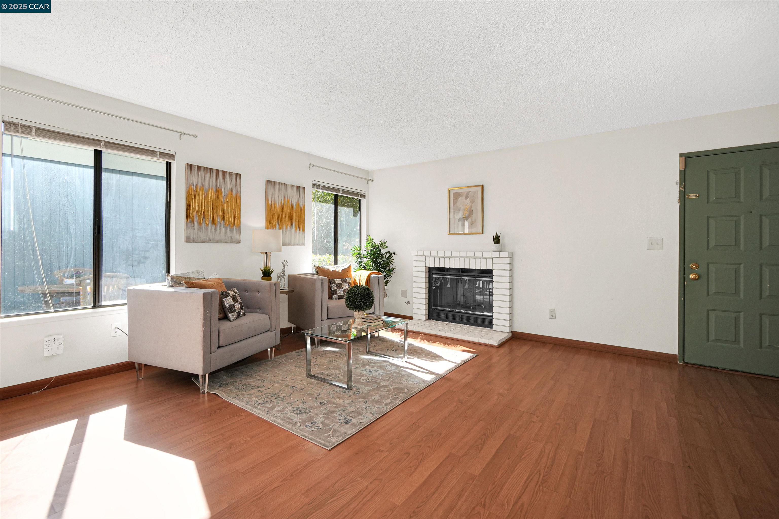 Detail Gallery Image 9 of 45 For 504 Athena #6,  Hercules,  CA 94547 - 3 Beds | 2/1 Baths