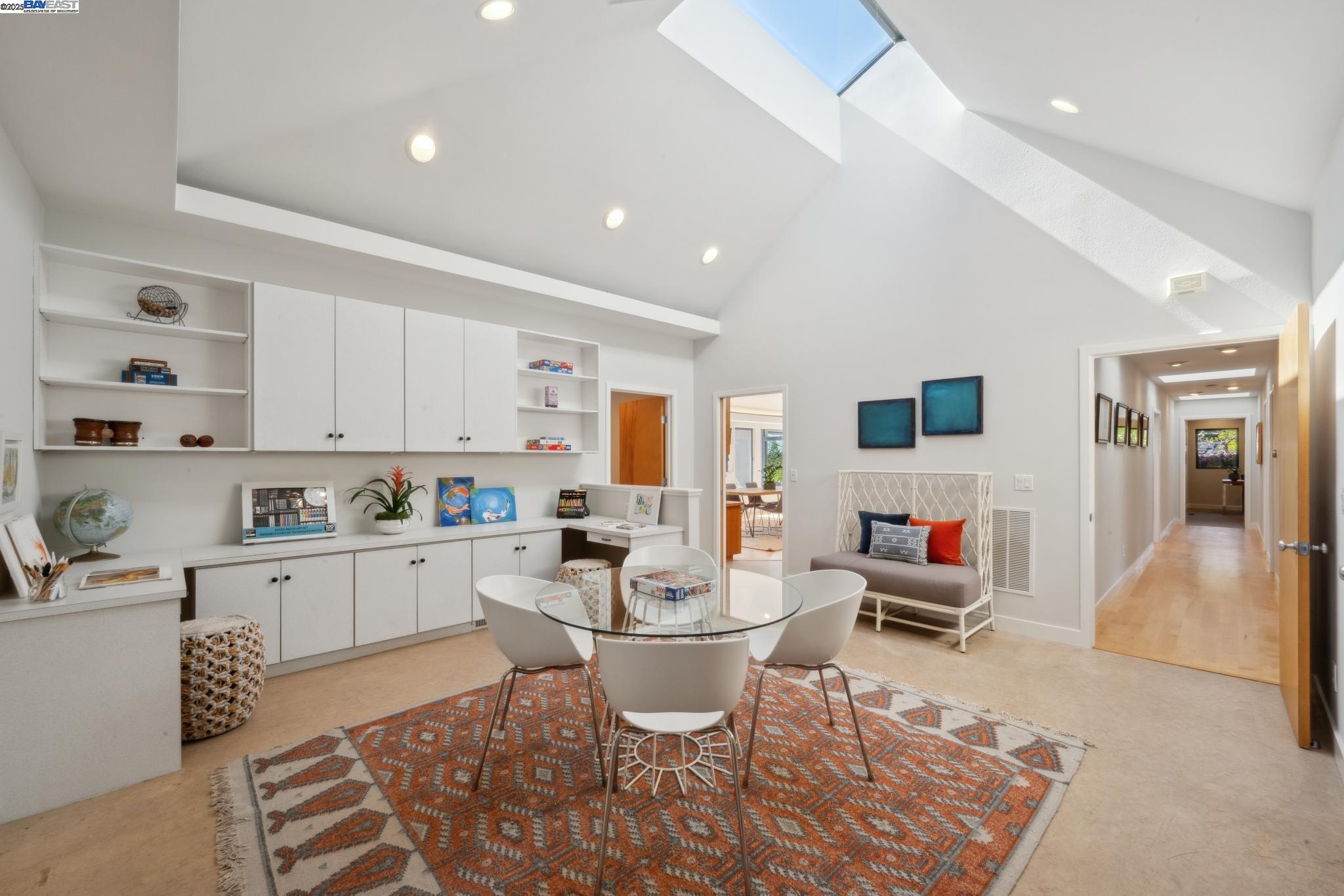 Detail Gallery Image 31 of 60 For 5550 Fernhoff Road, Oakland,  CA 94619 - 5 Beds | 4 Baths