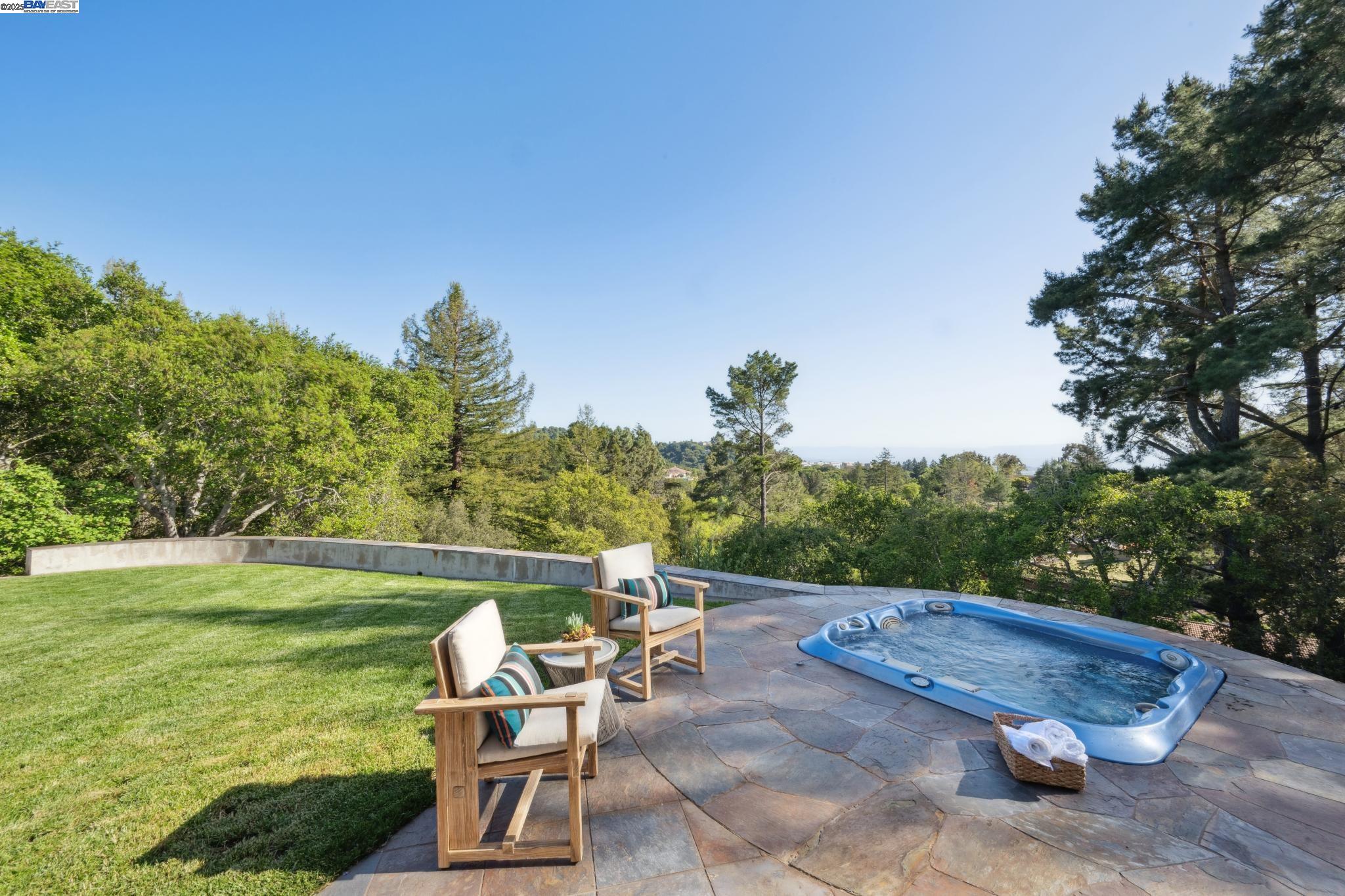 Detail Gallery Image 47 of 60 For 5550 Fernhoff Road, Oakland,  CA 94619 - 5 Beds | 4 Baths