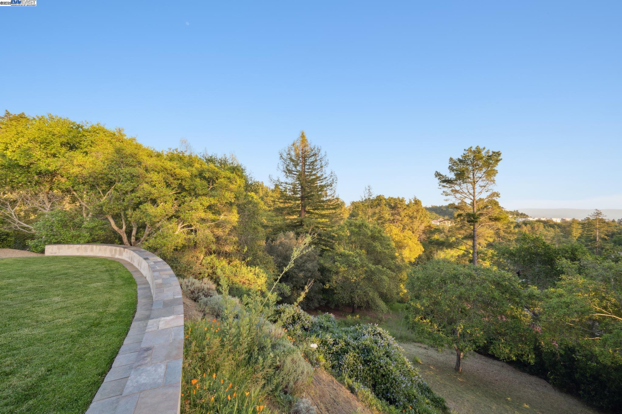 Detail Gallery Image 52 of 60 For 5550 Fernhoff Road, Oakland,  CA 94619 - 5 Beds | 4 Baths