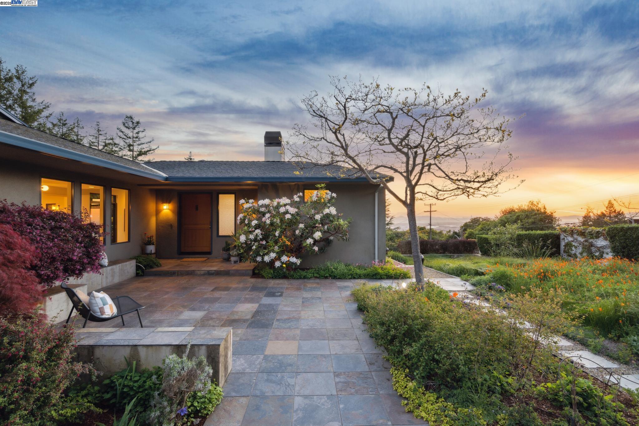 Detail Gallery Image 58 of 60 For 5550 Fernhoff Road, Oakland,  CA 94619 - 5 Beds | 4 Baths