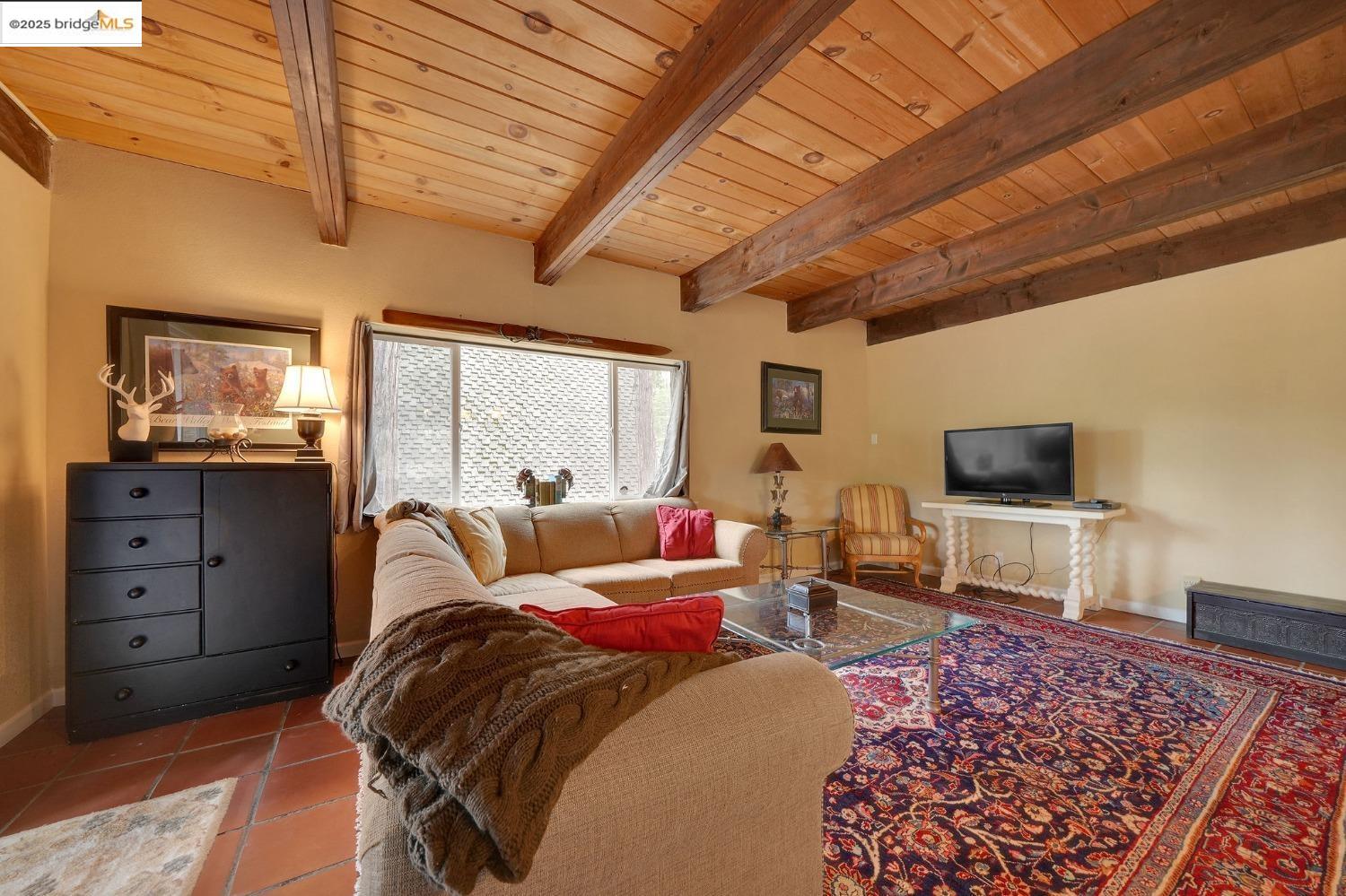 Detail Gallery Image 11 of 38 For 385 Russell Dr 1, Arnold,  CA 95223 - 3 Beds | 3 Baths