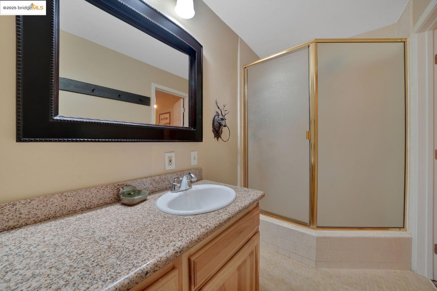 Detail Gallery Image 24 of 38 For 385 Russell Dr 1, Arnold,  CA 95223 - 3 Beds | 3 Baths