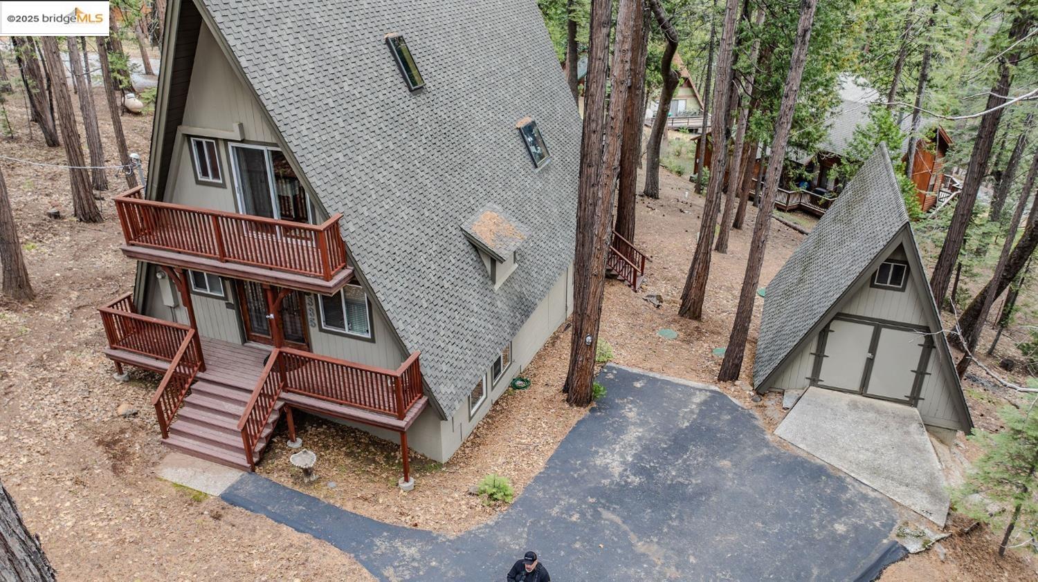 Detail Gallery Image 4 of 38 For 385 Russell Dr 1, Arnold,  CA 95223 - 3 Beds | 3 Baths