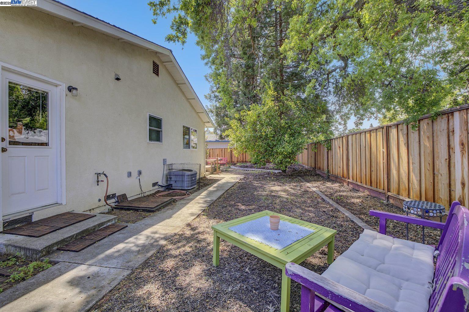 Detail Gallery Image 45 of 51 For 3967 Majestic Dr, Concord,  CA 94519 - 4 Beds | 3 Baths