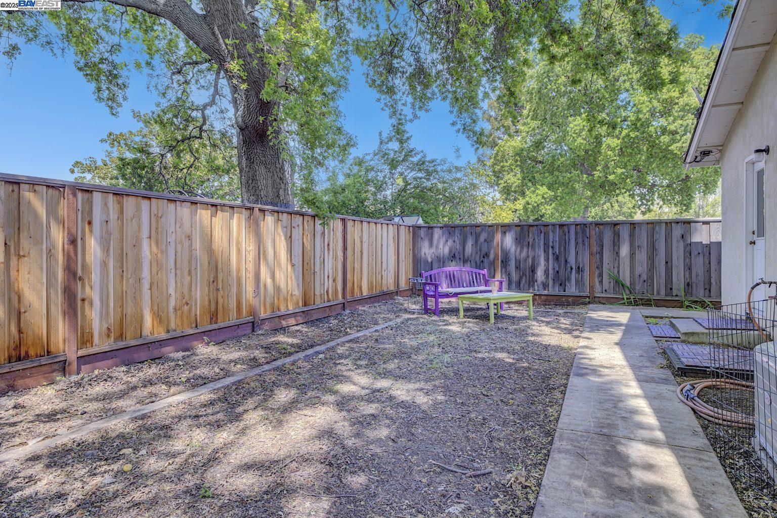 Detail Gallery Image 46 of 51 For 3967 Majestic Dr, Concord,  CA 94519 - 4 Beds | 3 Baths