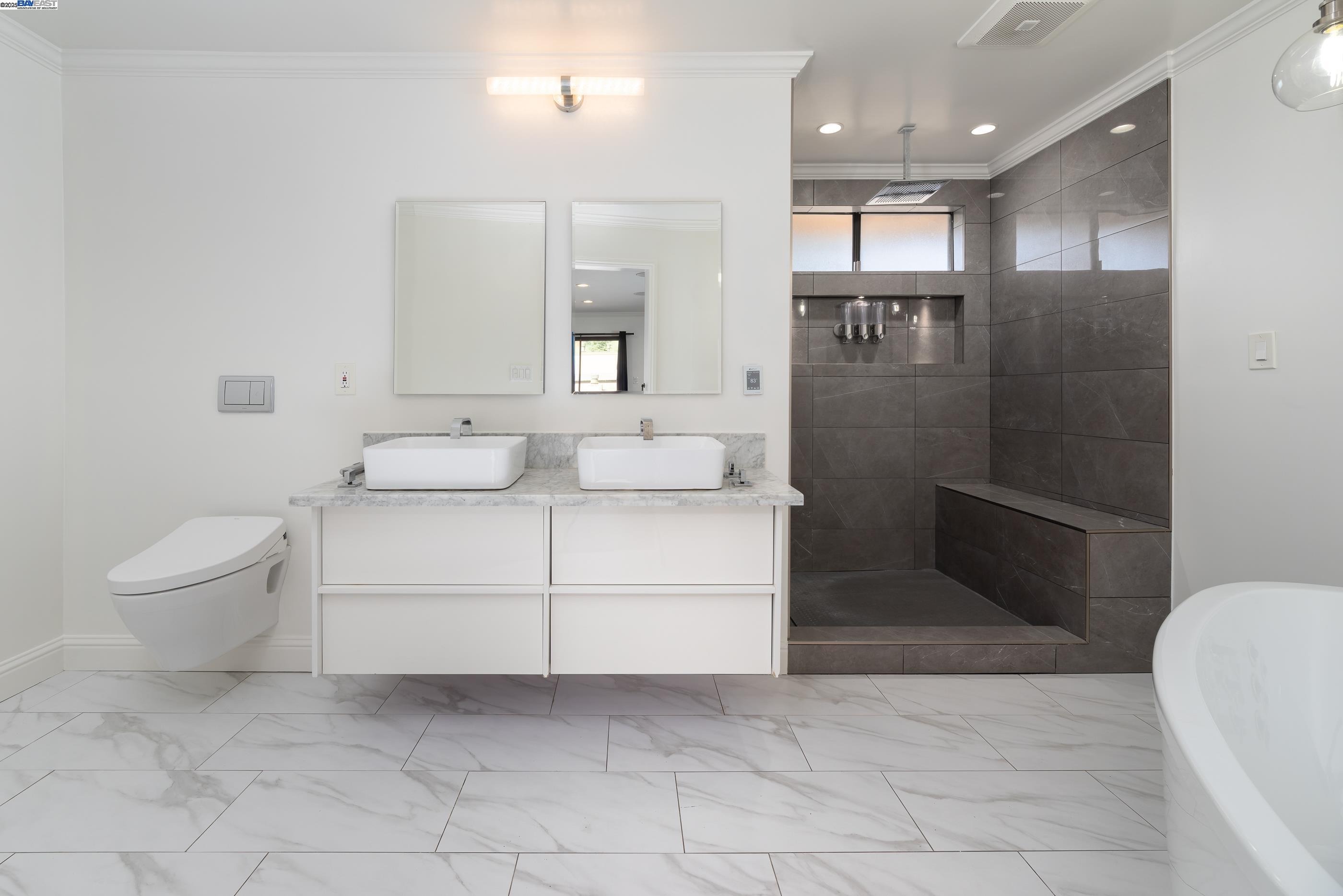 Photo #16: 41093029 Listing: Photo #16