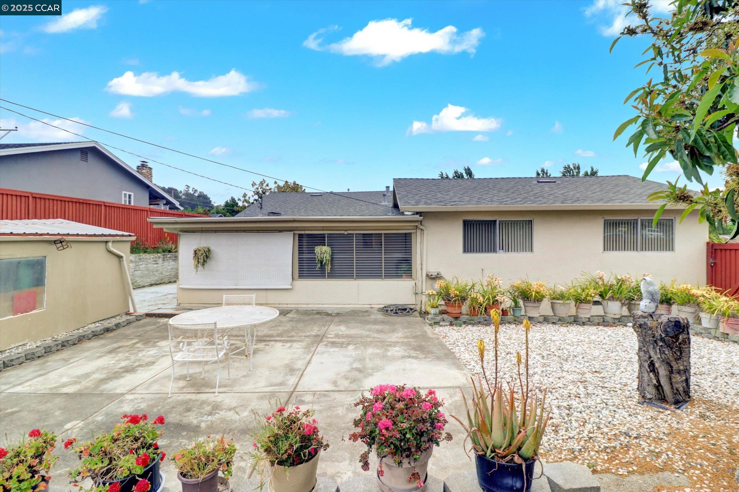 Detail Gallery Image 18 of 47 For 1200 Loyola Way, Vallejo,  CA 94589 - 3 Beds | 2 Baths