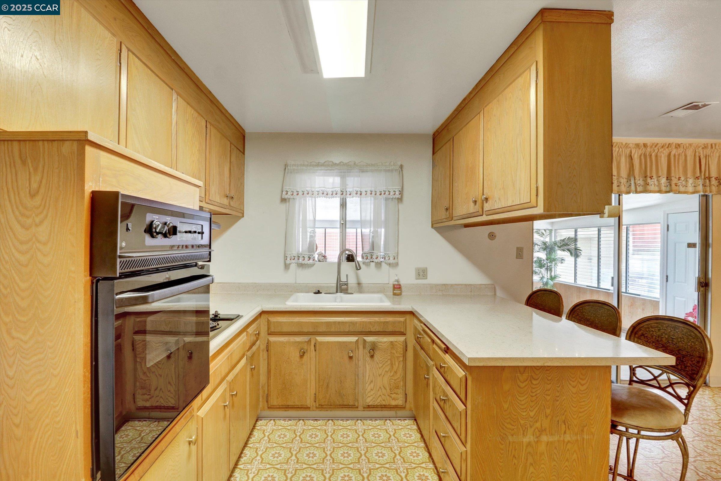 Detail Gallery Image 28 of 47 For 1200 Loyola Way, Vallejo,  CA 94589 - 3 Beds | 2 Baths