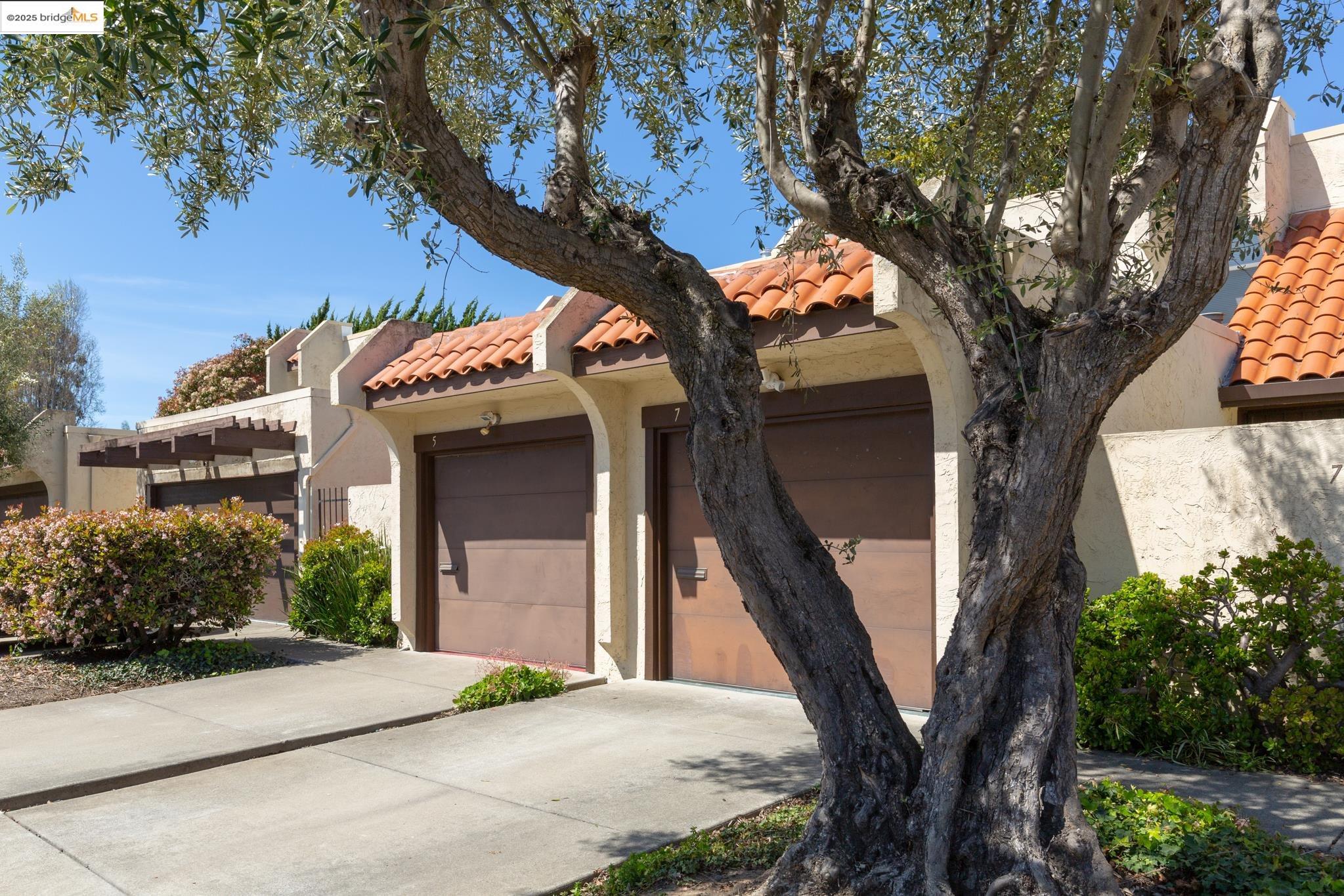 Photo #30: 41093039 Listing: Photo #30