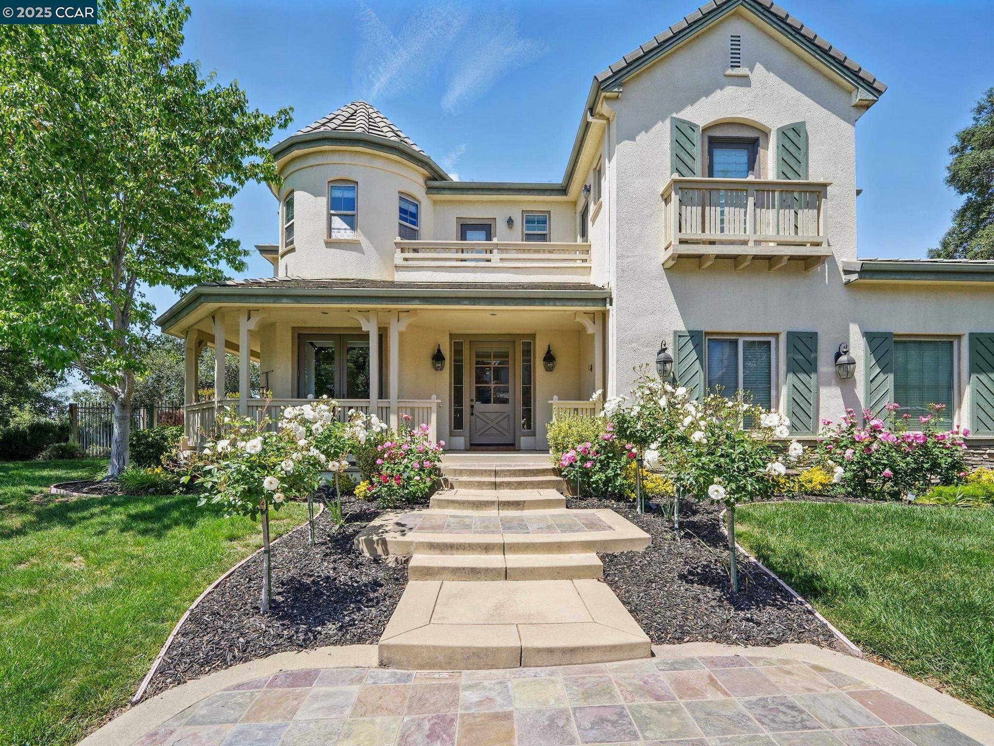 Detail Gallery Image 2 of 50 For 135 Diablo Ranch Ct, Danville,  CA 94506 - 5 Beds | 5/1 Baths