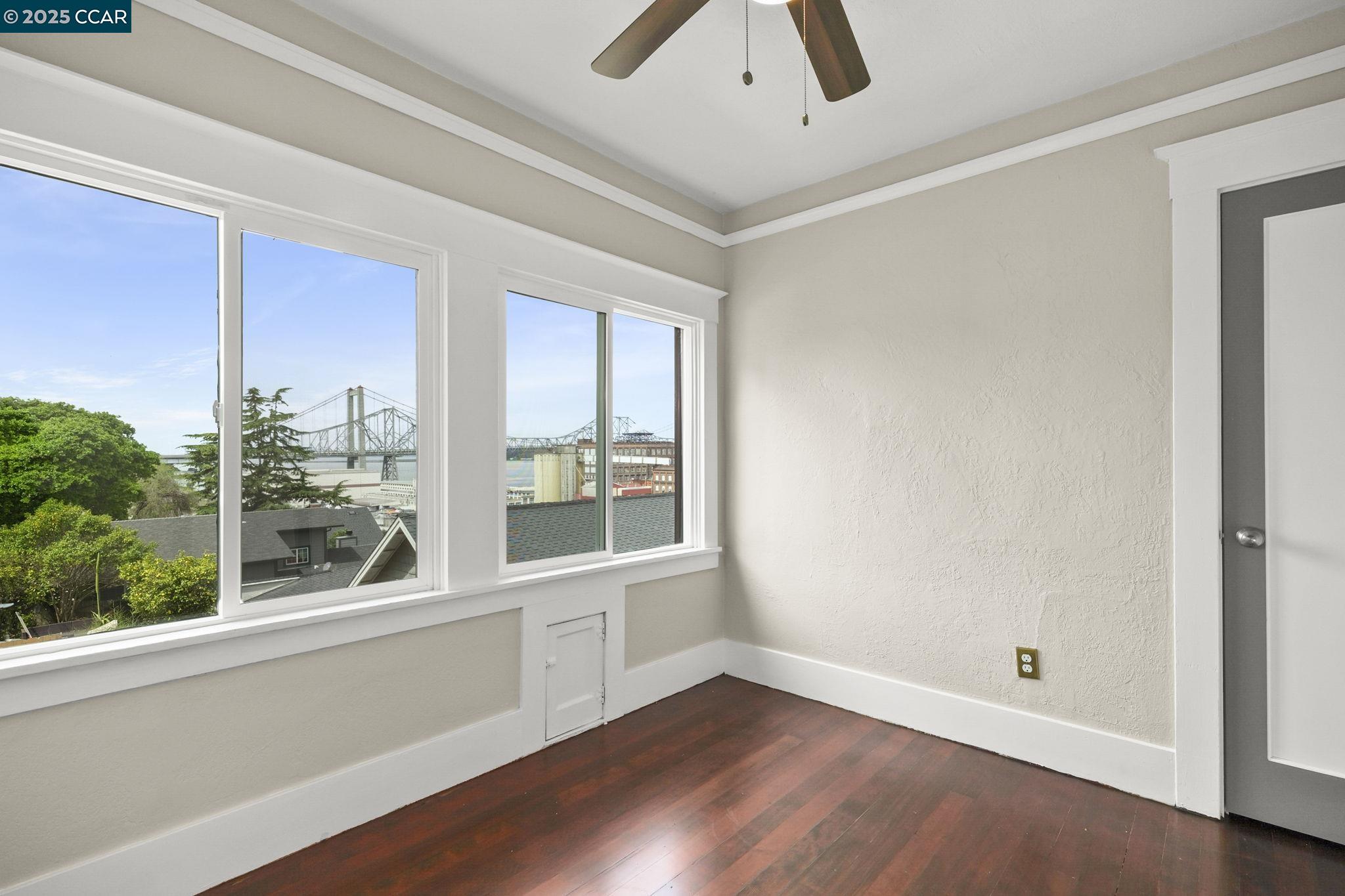 Detail Gallery Image 23 of 45 For 414 Bay St, Crockett,  CA 94525 - 3 Beds | 2 Baths