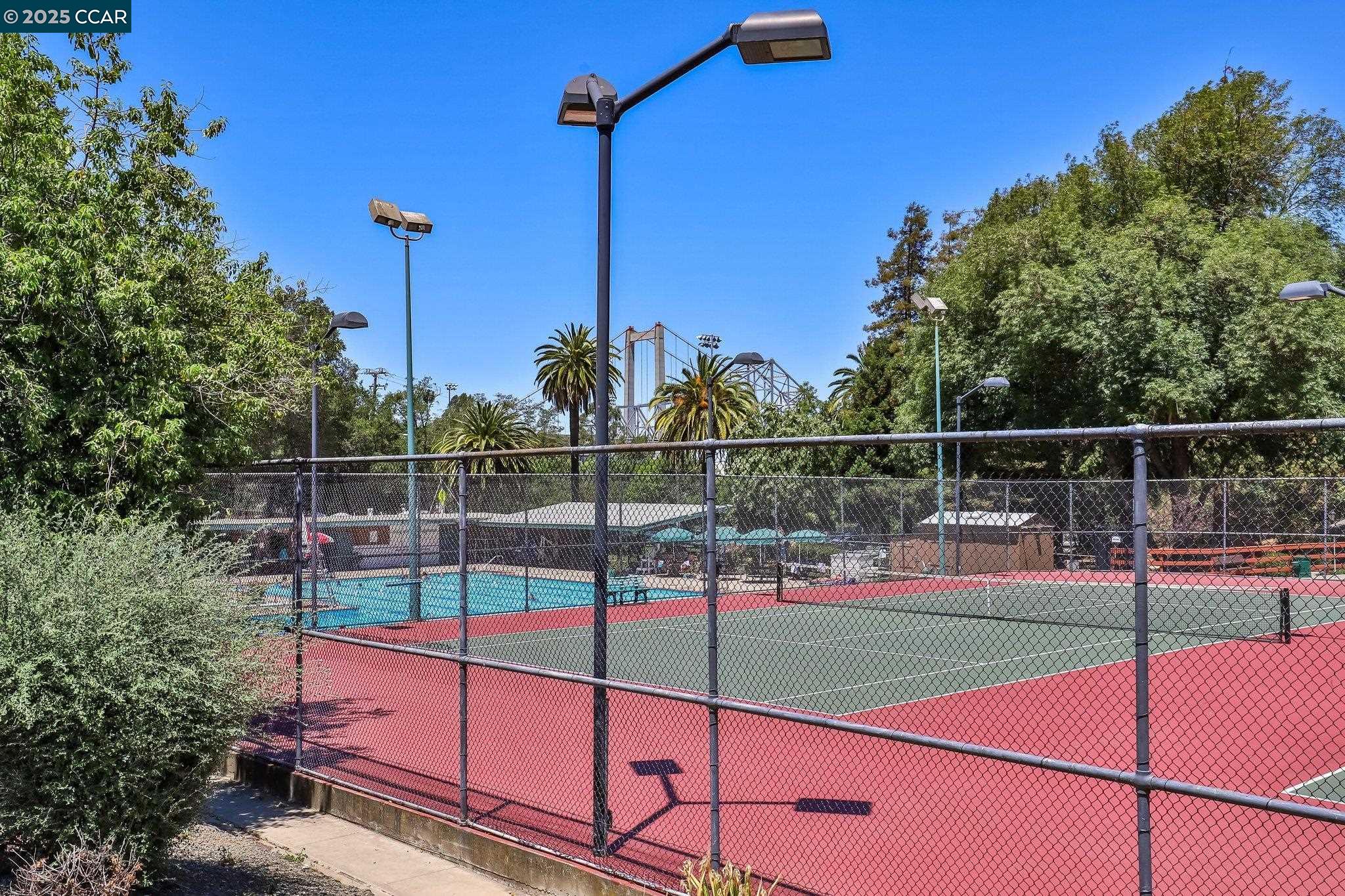Detail Gallery Image 43 of 45 For 414 Bay St, Crockett,  CA 94525 - 3 Beds | 2 Baths