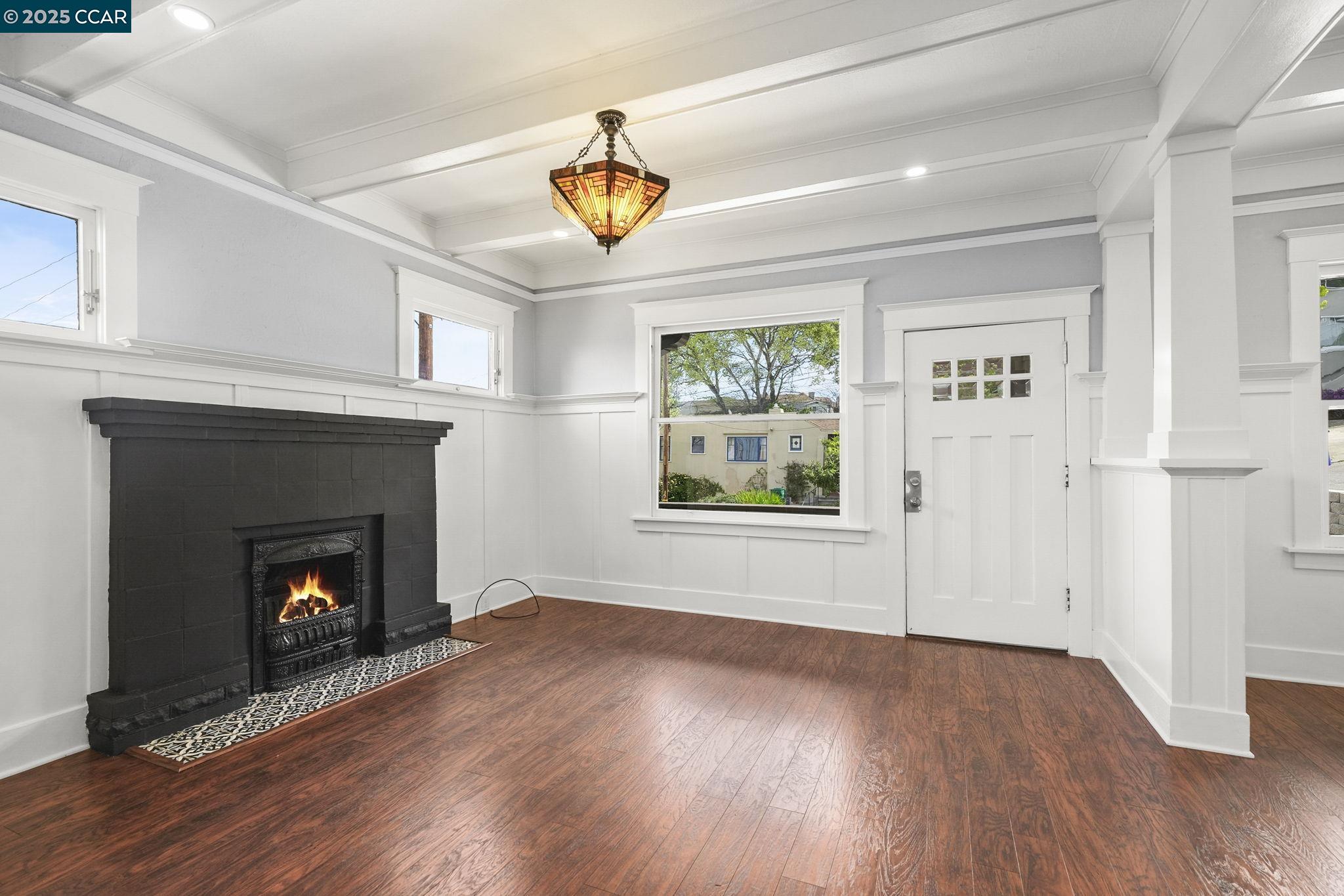 Detail Gallery Image 9 of 45 For 414 Bay St, Crockett,  CA 94525 - 3 Beds | 2 Baths