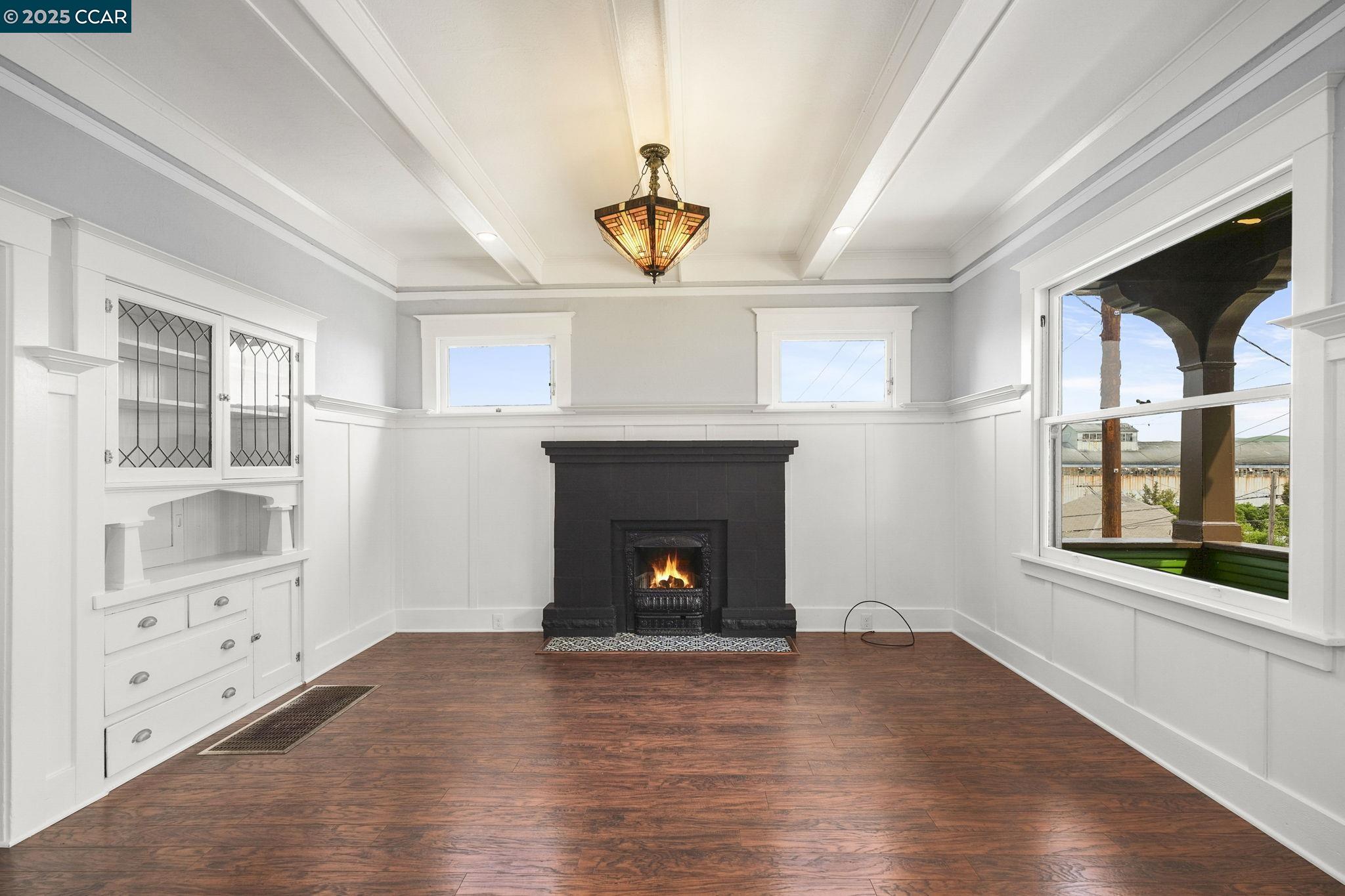 Detail Gallery Image 10 of 45 For 414 Bay St, Crockett,  CA 94525 - 3 Beds | 2 Baths