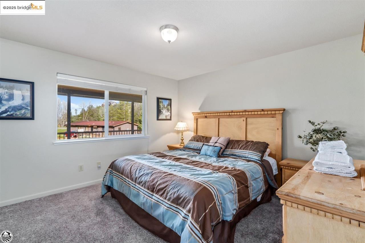 Detail Gallery Image 21 of 47 For 20421 Rock Canyon, Groveland,  CA 95321 - 5 Beds | 3 Baths